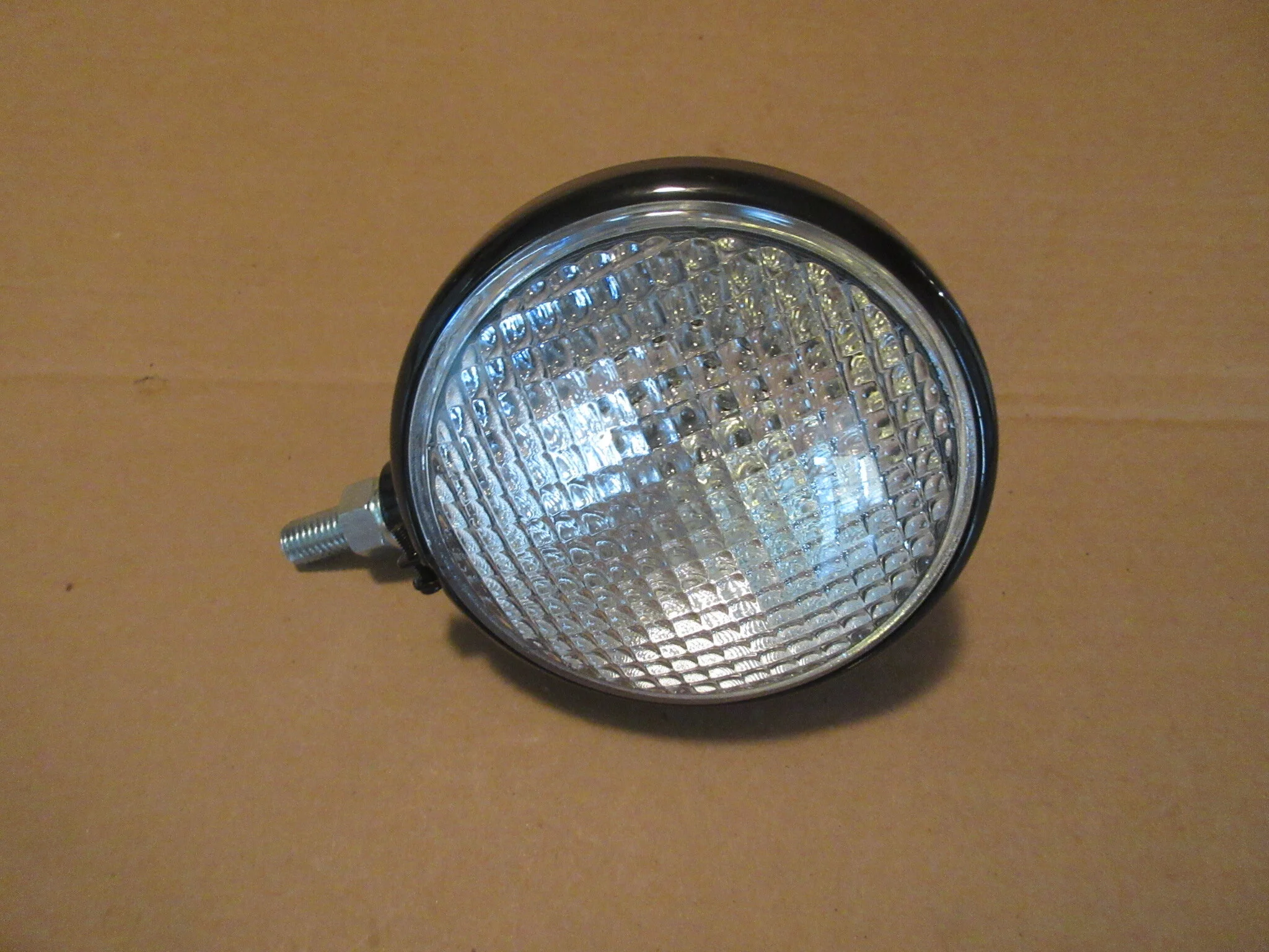 6 Volt Complete Headlight Assembly A B G M L LA 40 420 — Lind Bros