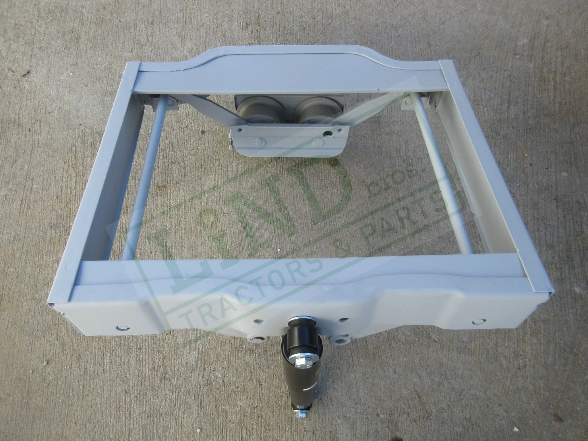 Float Ride Seats — Lind Bros Tractor & Parts