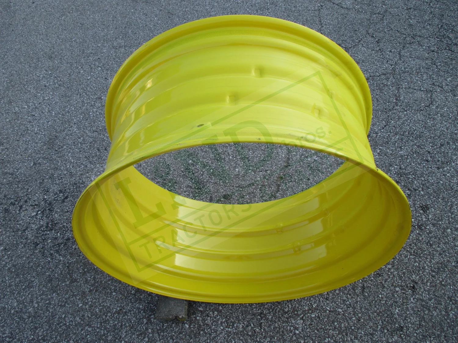 Double Bevel Rims — Lind Bros Tractor & Parts