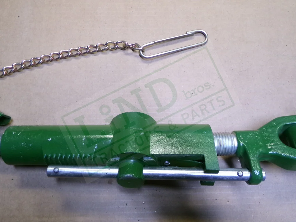 Toplink for John Deere 520 530 620 630 720 730 — Lind Bros Tractor