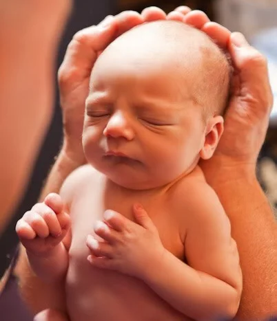 Newborn Eyesight: What can kids see?