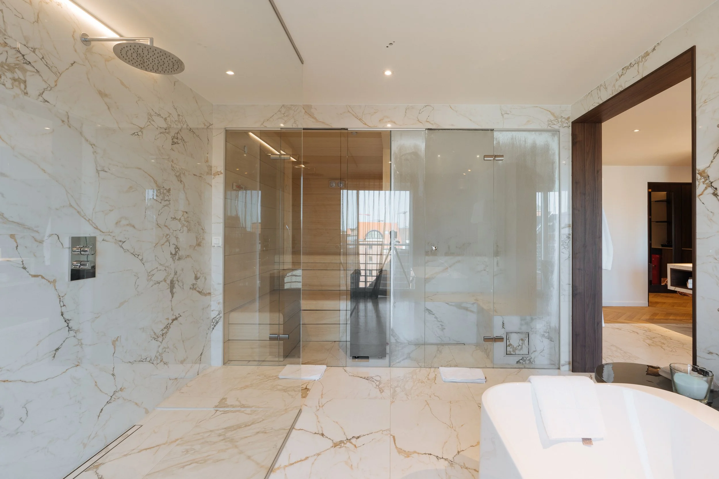 HotelCosmo_©SocialJpo_Hr-8.jpg