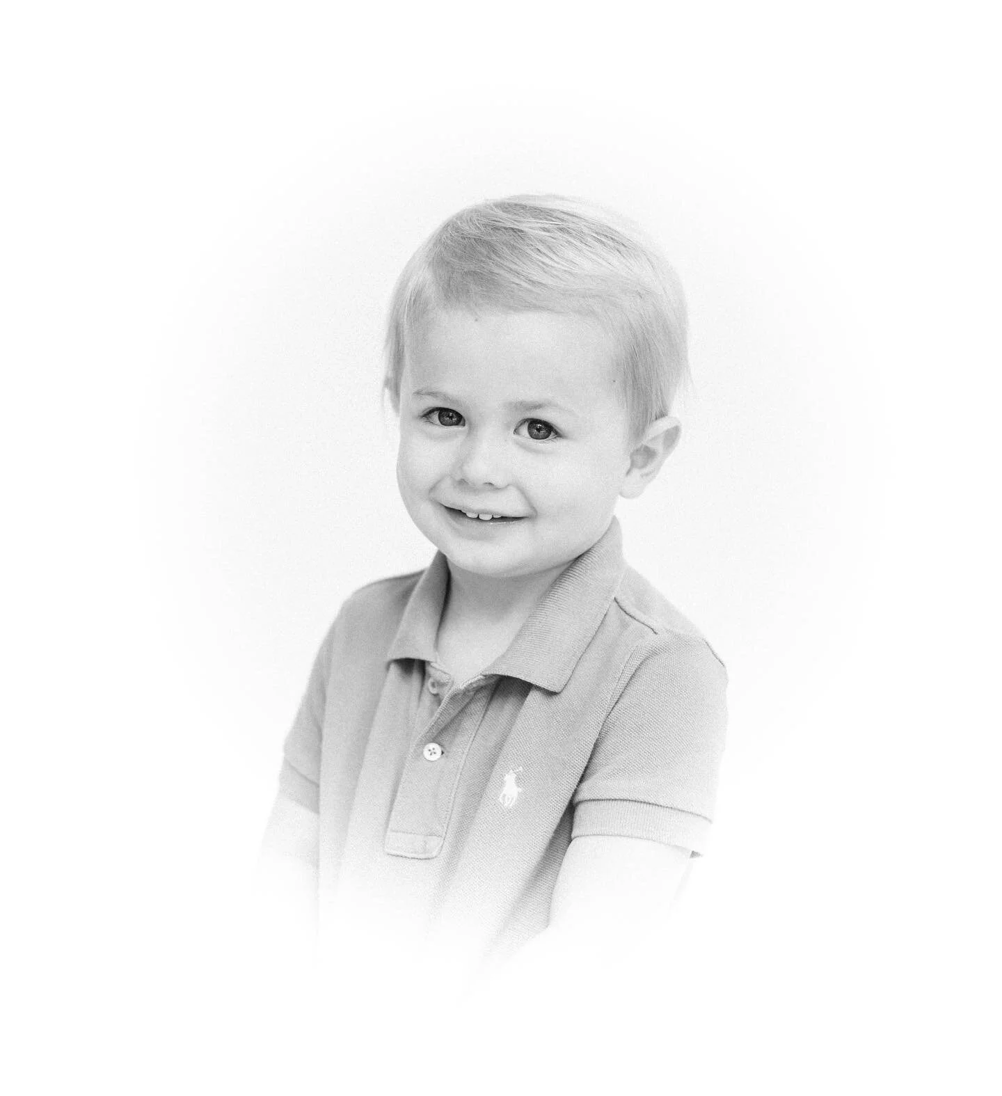 I’ve been putting together the details over the last couple of weeks and I’m so excited to offer portrait mini sessions for a few days in August! They will be August 13th & 14th in Birmingham. (I may add another day if needed). I know