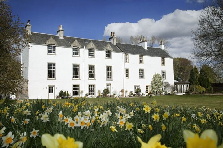  The refurbishment included the formation of garden room extension (far right). 