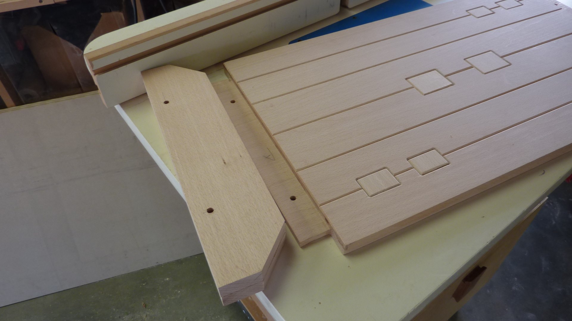 How Breadboard Ends Are Assembled