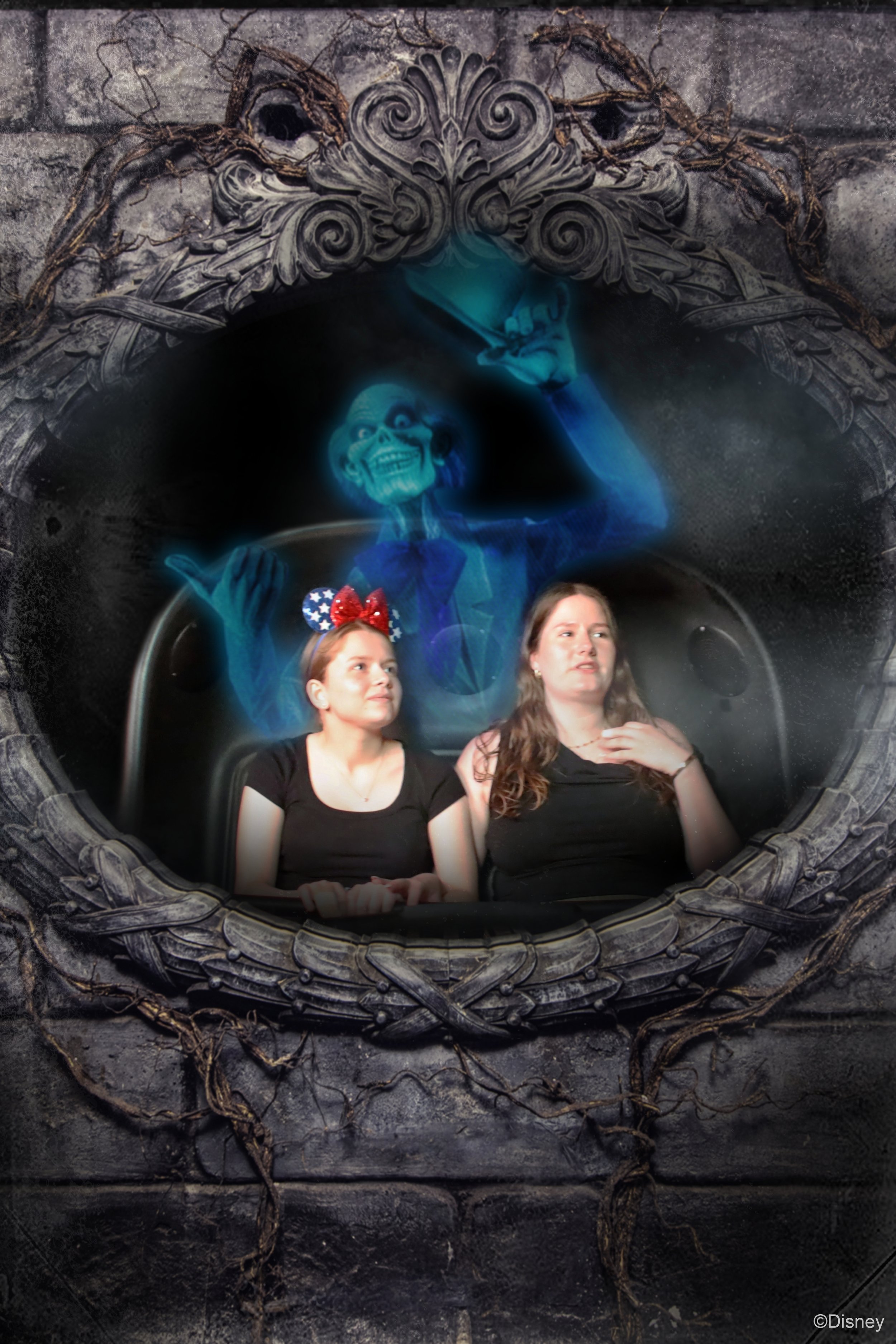 2025-05-26 - Magic Kingdom Park - Haunted mansion_7.jpeg