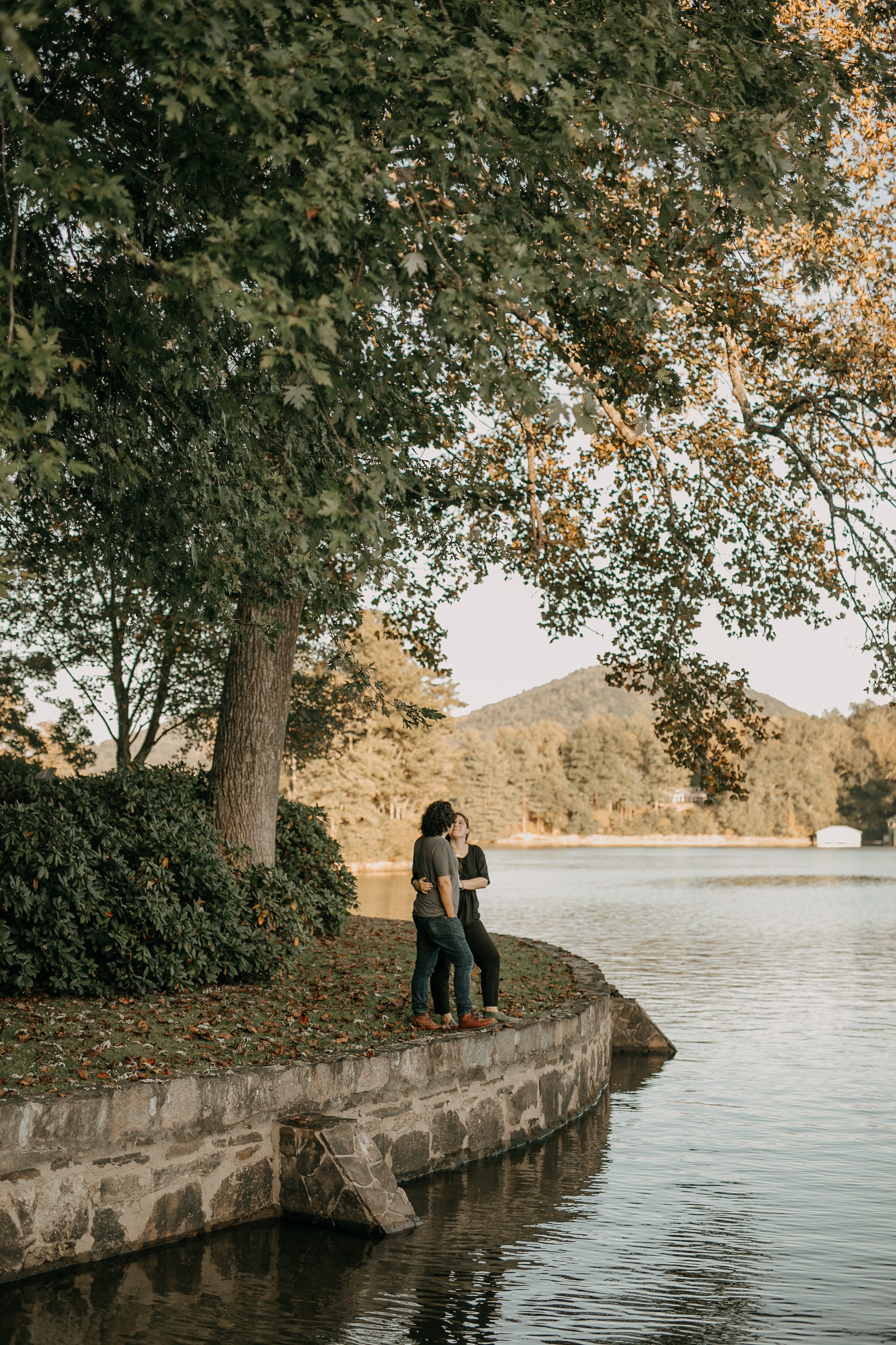 lakesummitnorthcarolinaengagementphotos-52.jpg