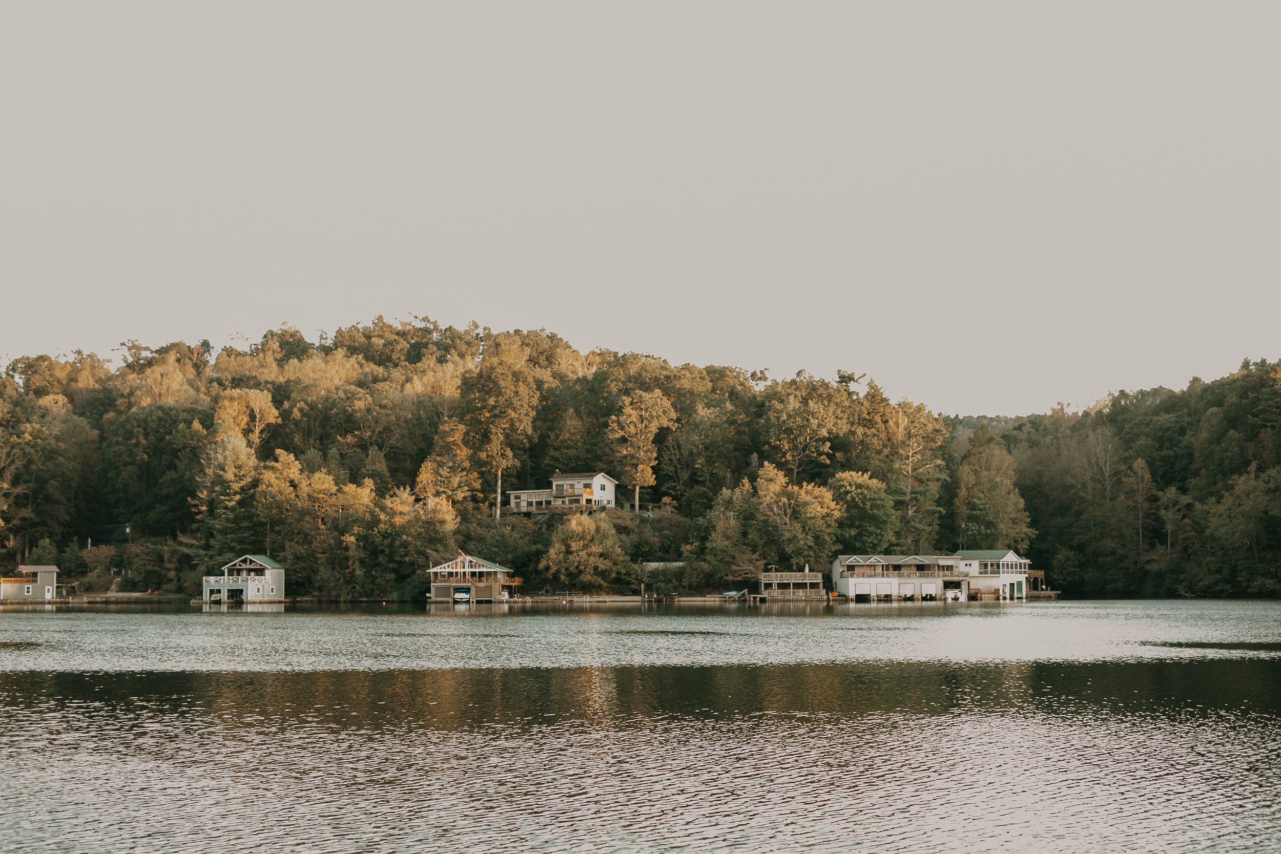 lakesummitnorthcarolinaengagementphotos-98.jpg