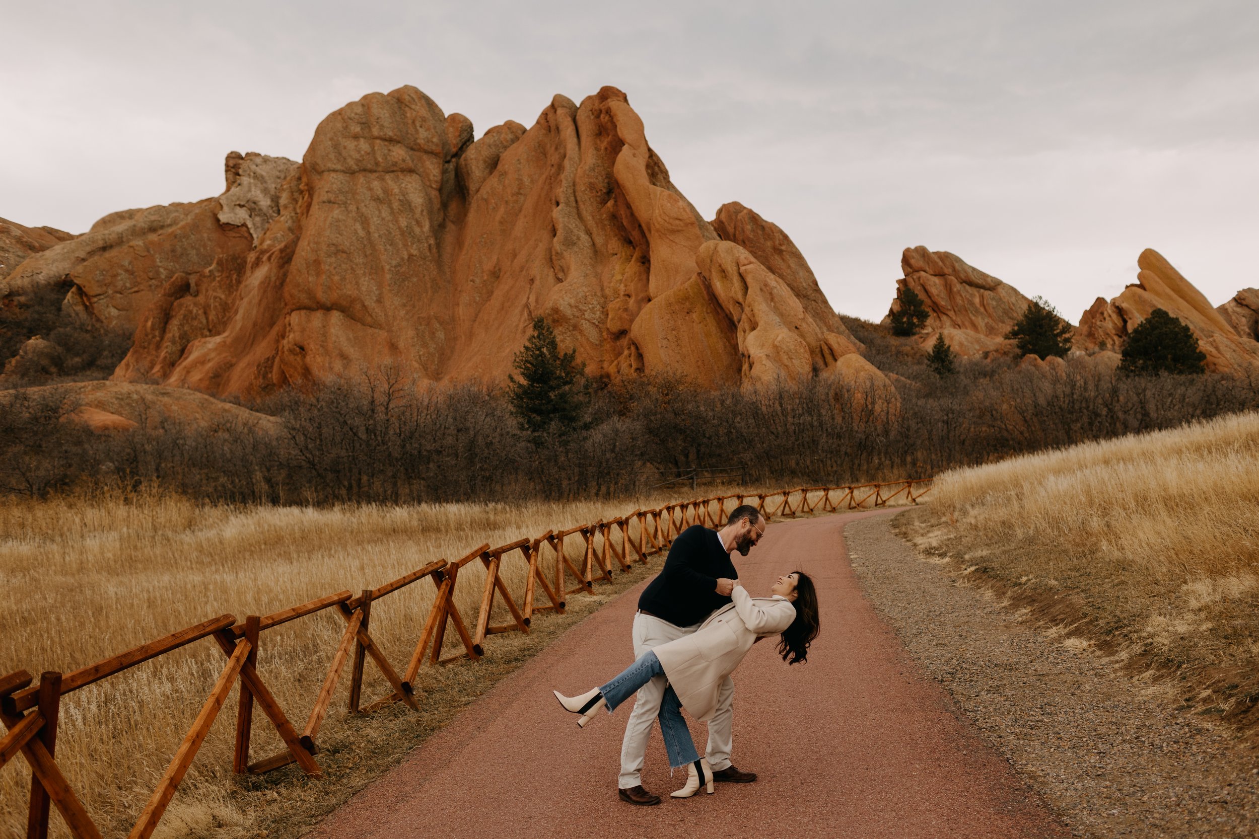 Roxborough-State-Park-engagement-photos-5984.jpg