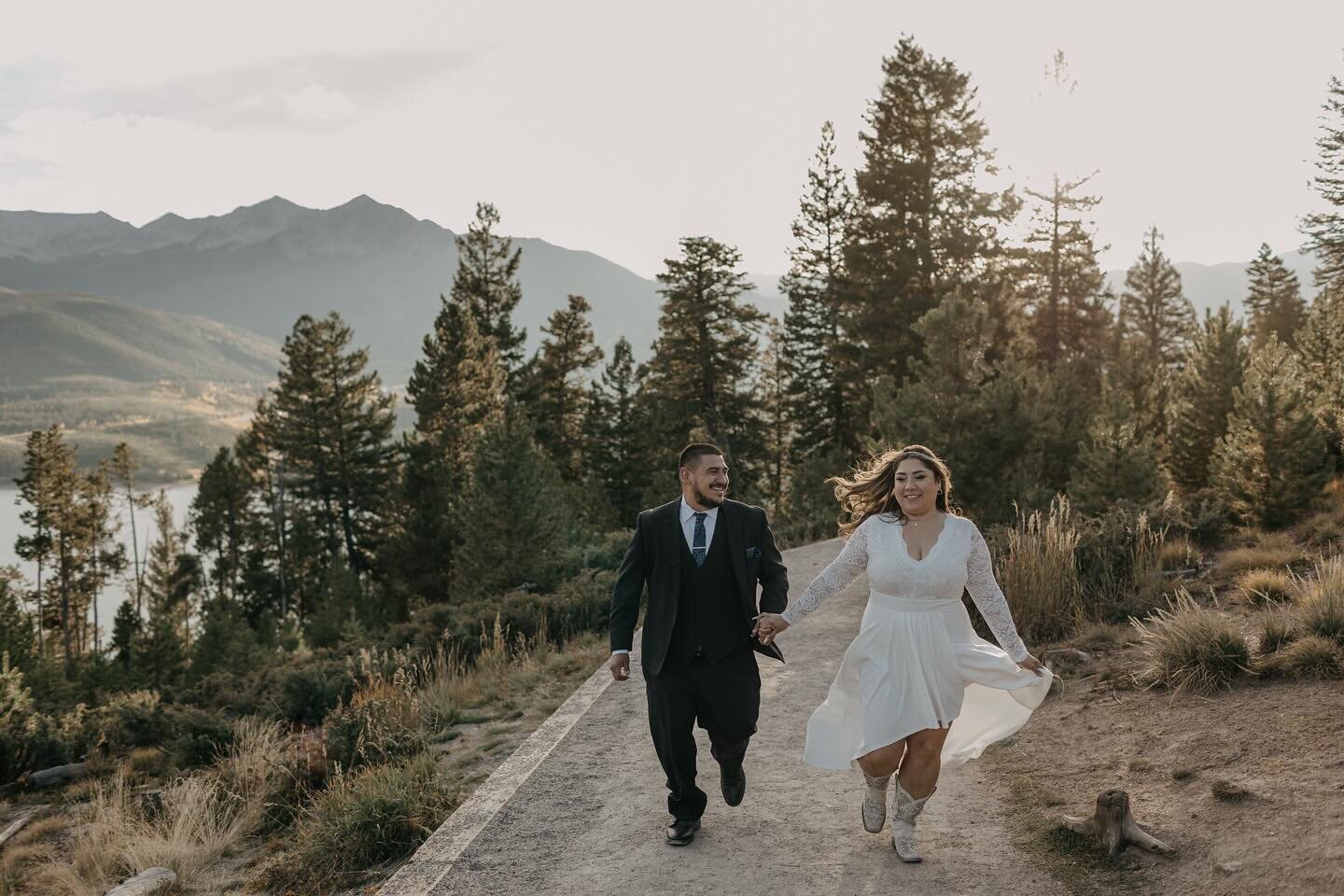One of my favorite elopements from last year in Breckenridge. When I tell you the vibes were immaculate I really mean it. These two rented a beautiful airbnb in Breckenridge where they had a first look and privately said vows to one another. After th