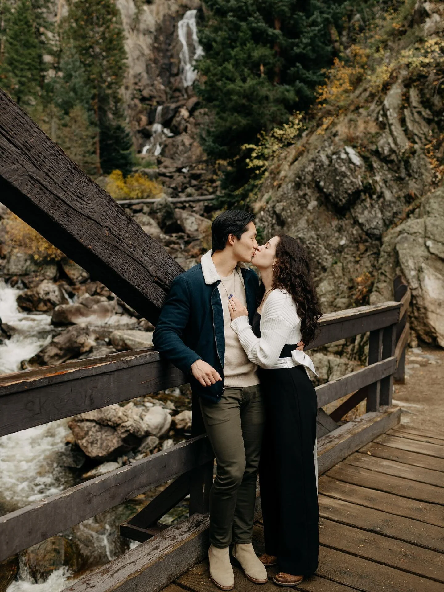 We had to make a last minute change of plans for Emily and Zach&rsquo;s surprise proposal because of the rain but in return we got beautiful weather and stunning fall leaves. Steamboat, CO was really showing off! Congratulations friends! 💍
