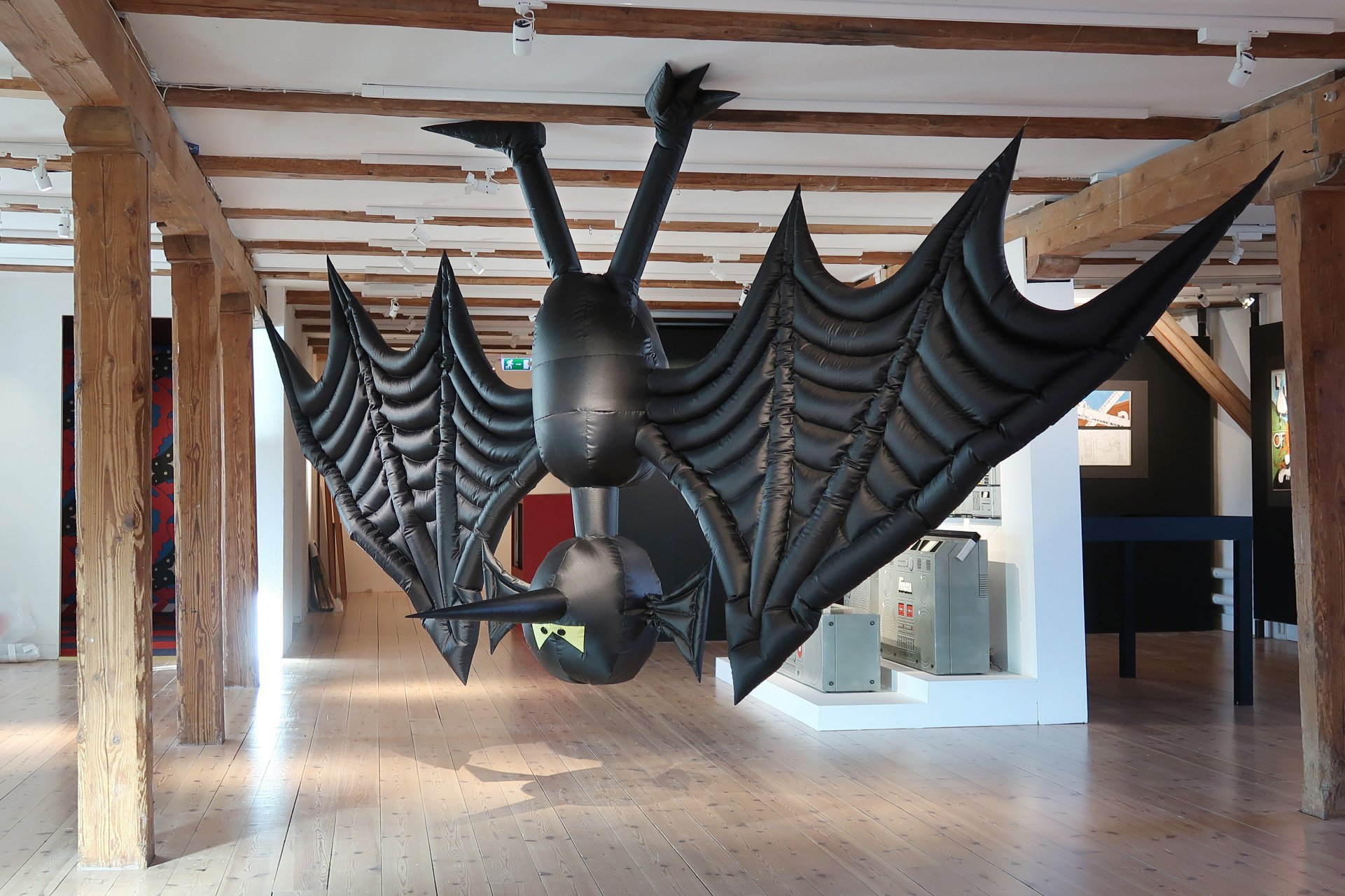 "Inflatable Bat 2" Rian Designmuseum, Falkenberg 2023