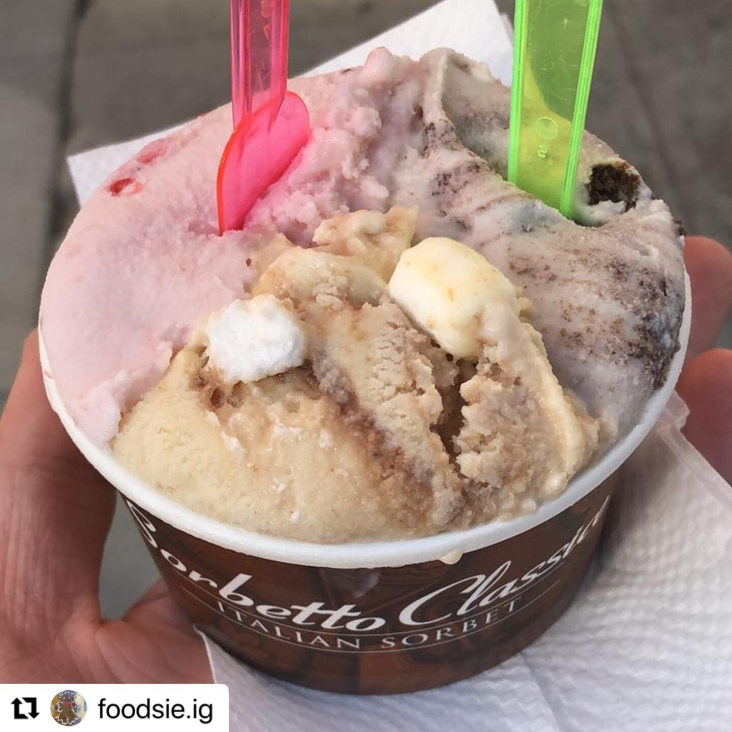 Strawberry, smores,  Cookies and cream.
#Repost @foodsie.ig
・・・

#gelatoclassico #gelato #dessertsofinstagram #gelatolovers #dessertporn #dessertlover #food #dessertaddict  #dailyfoodfeed #bayareaeats #bayareafoodie #eaterbayarea #icecream #foodporn 