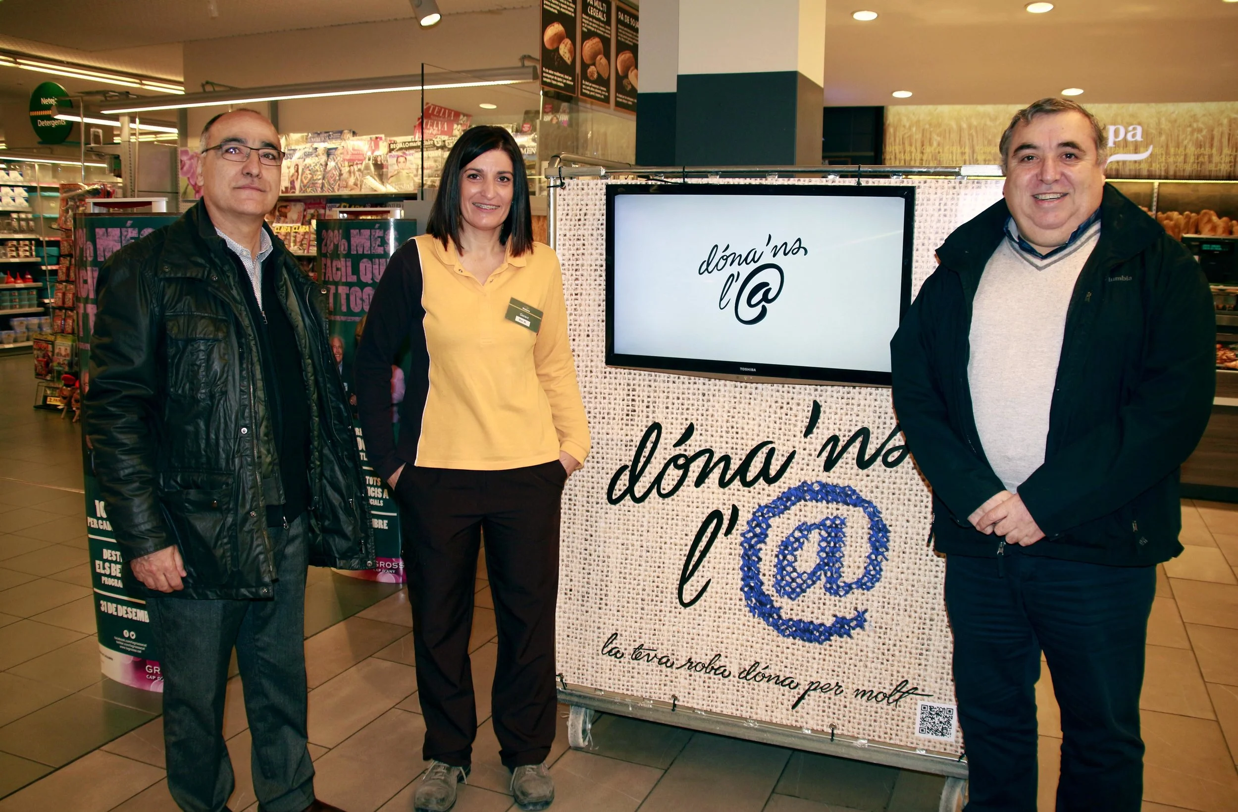 COMENÇA LA RUTA DEL CONTENIDOR MÒBIL DE LA  CAMPANYA “DÓNA’NS L’@” DE CÀRITAS LLEIDA