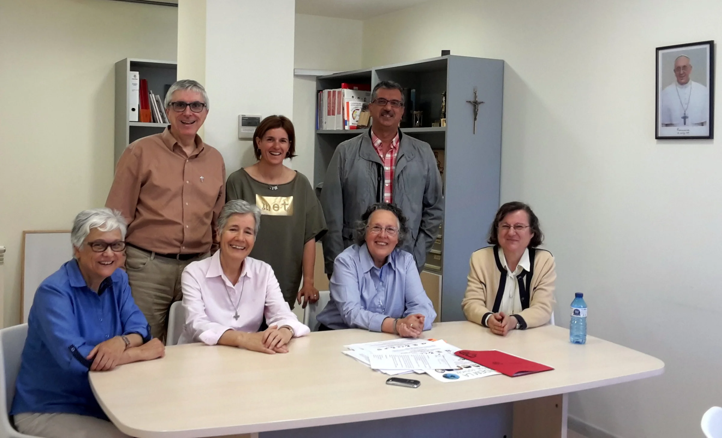 LA SUPERIORA GENERAL DE LES FILLES DE JESÚS VISITA CÀRITAS DIOCESANA.