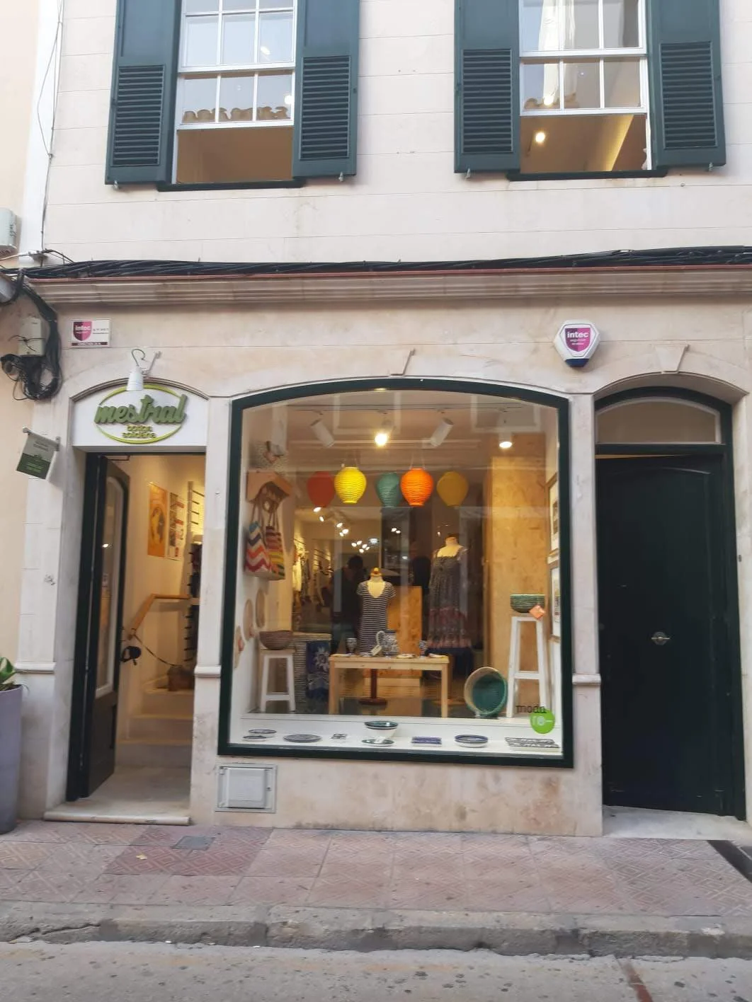 Nivell Tècnic Mixt de Comerç Just a Càritas Diocesana de Maó.