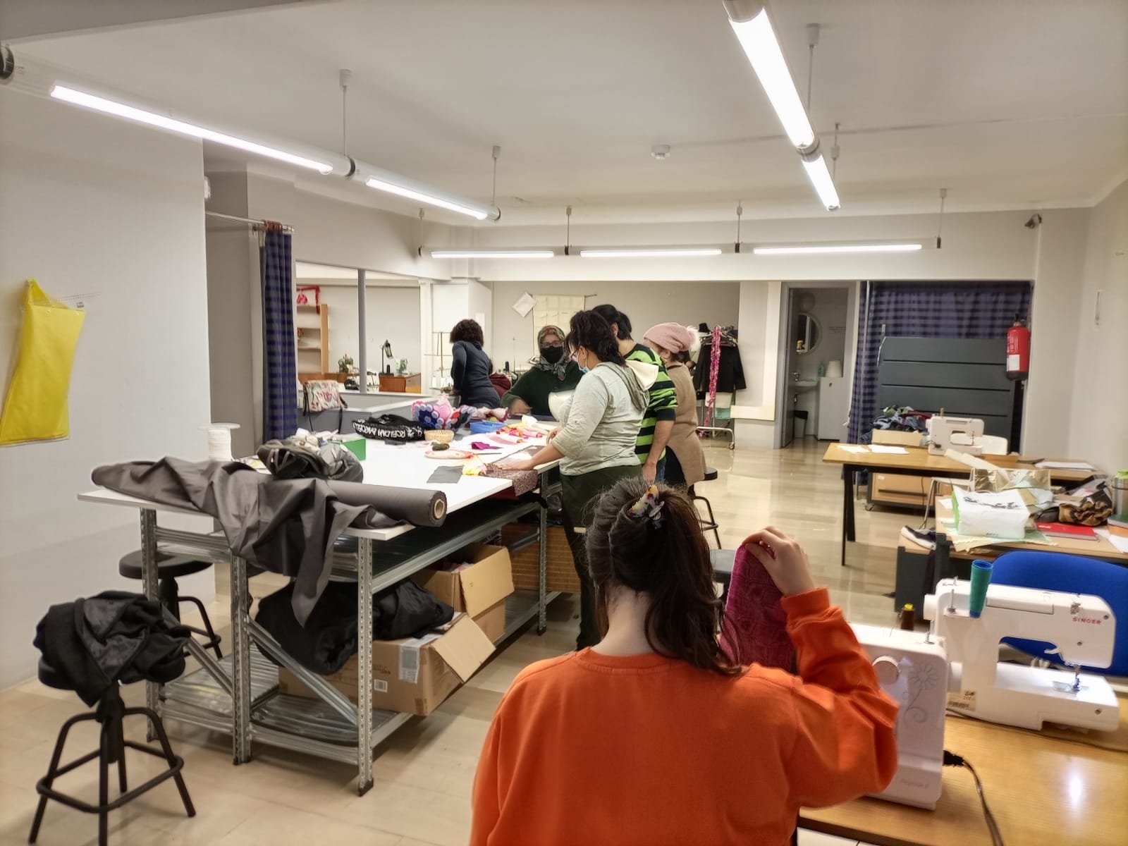 Comença un curs que va més enllà de la costura