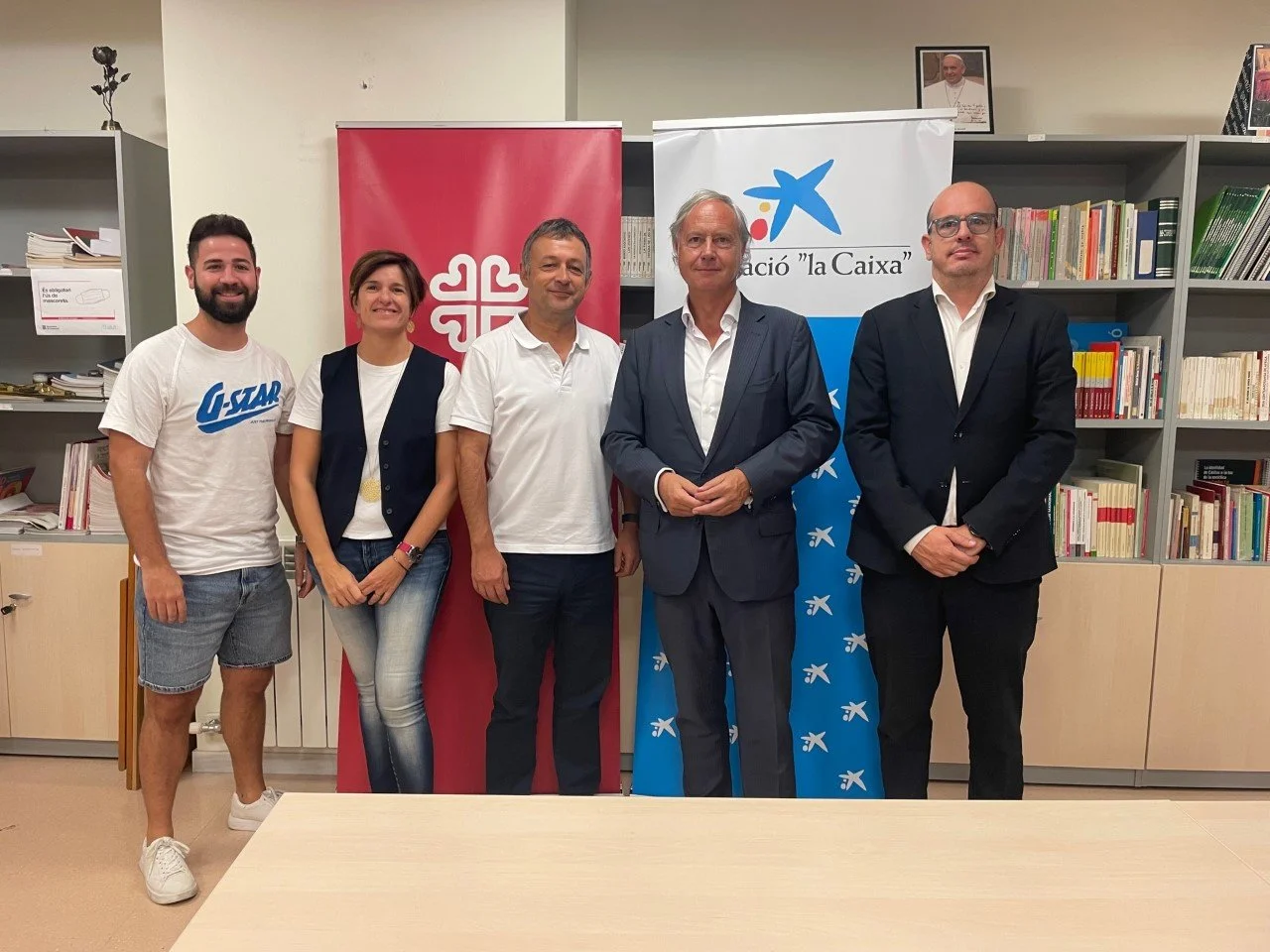 Càritas Diocesana de Lleida consolida l’aposta per les targetes moneder, un nou model d’ajuda de necessitats bàsiques