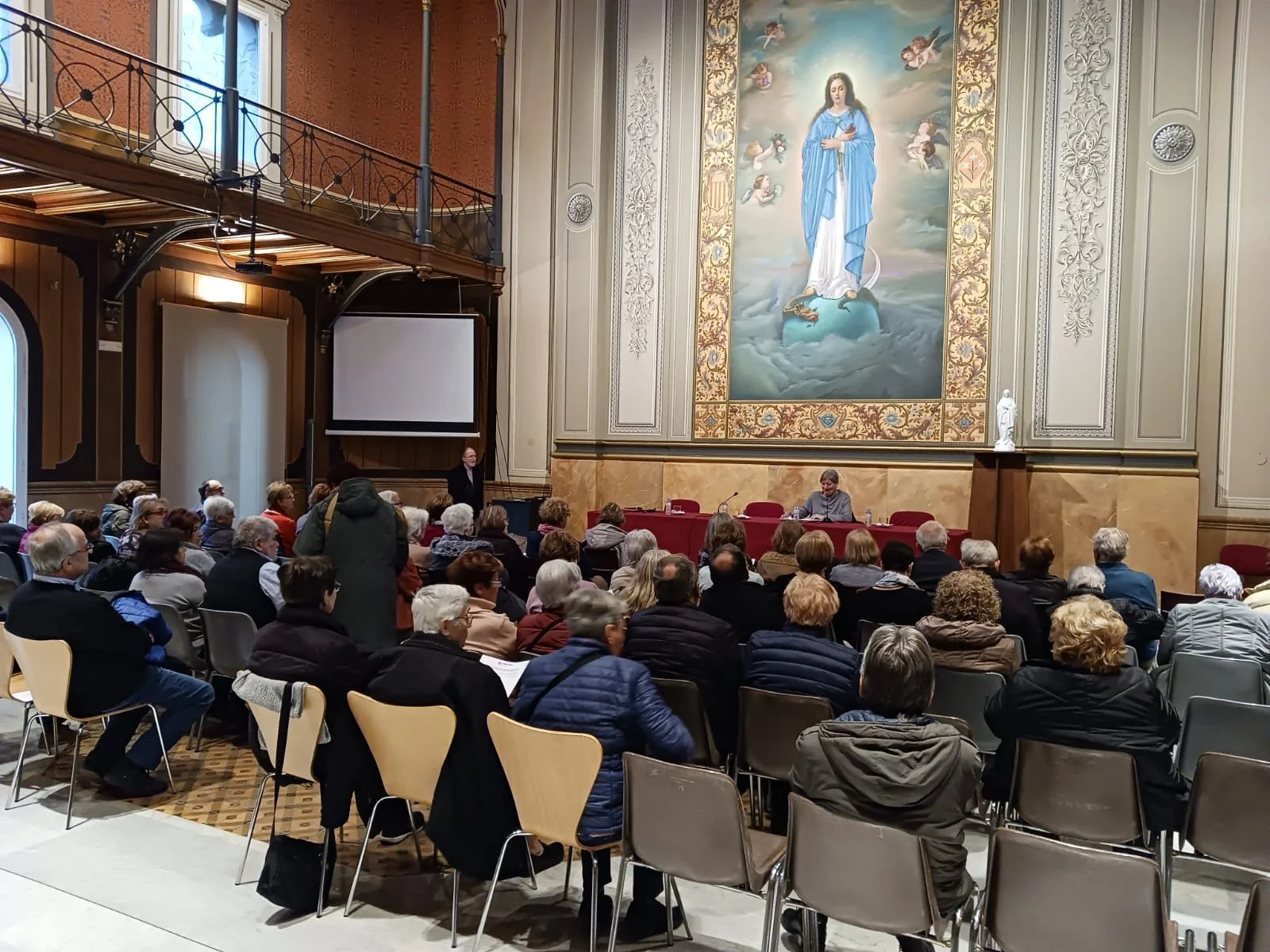 Envellir en positiu: “Una mirada sobre la solitud, les pèrdues i els trastorns cognitius” a càrrec de Marta Trepat