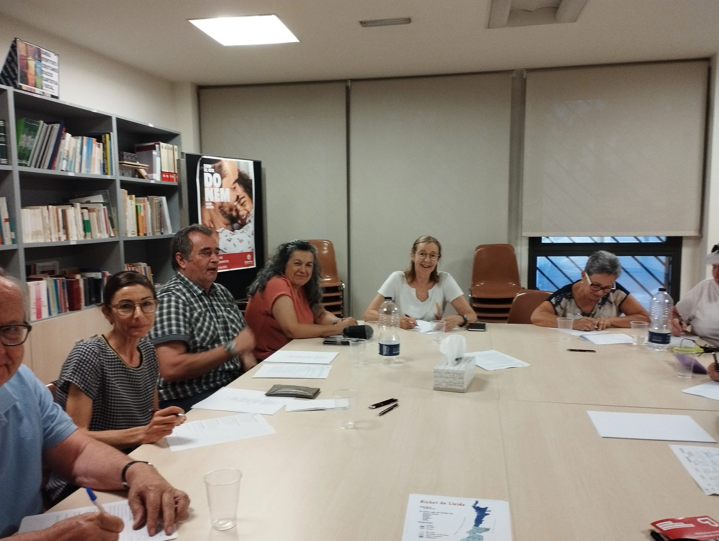 11 persones participen en el curs bàsic de formació del voluntariat