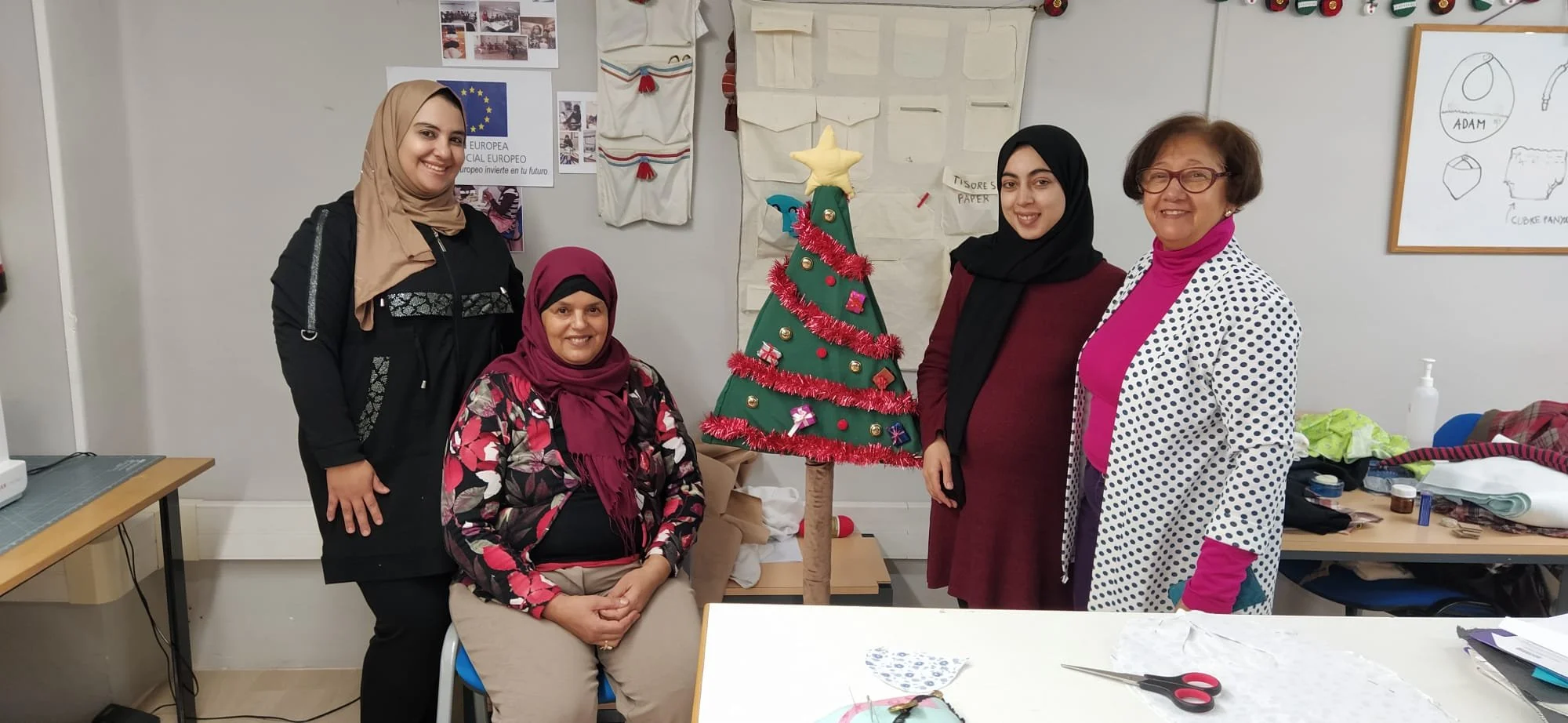 La creativitat no podia faltar al 'CreaTeam' per celebrar Nadal