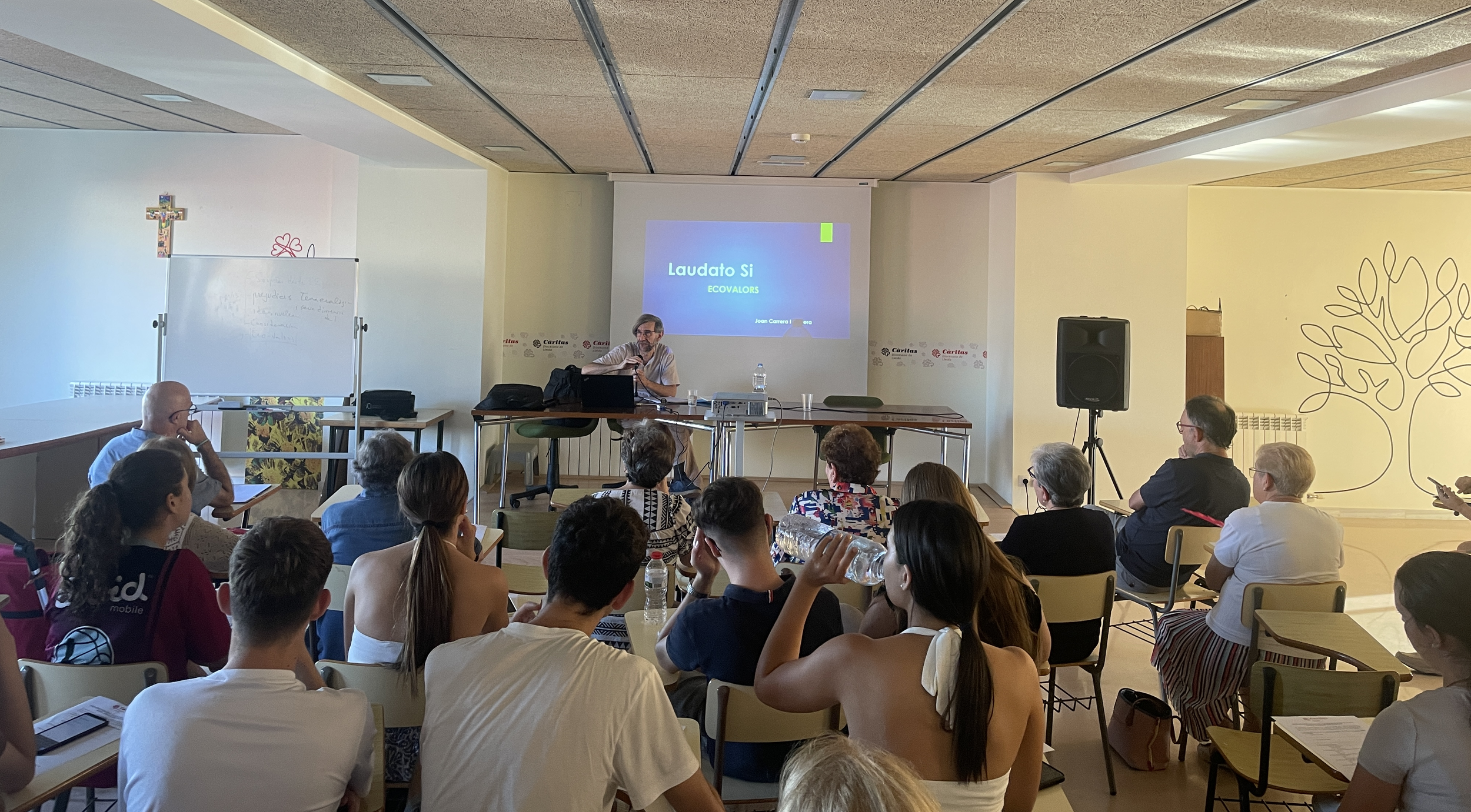 L’acte inaugural s’inunda de valors ecològics