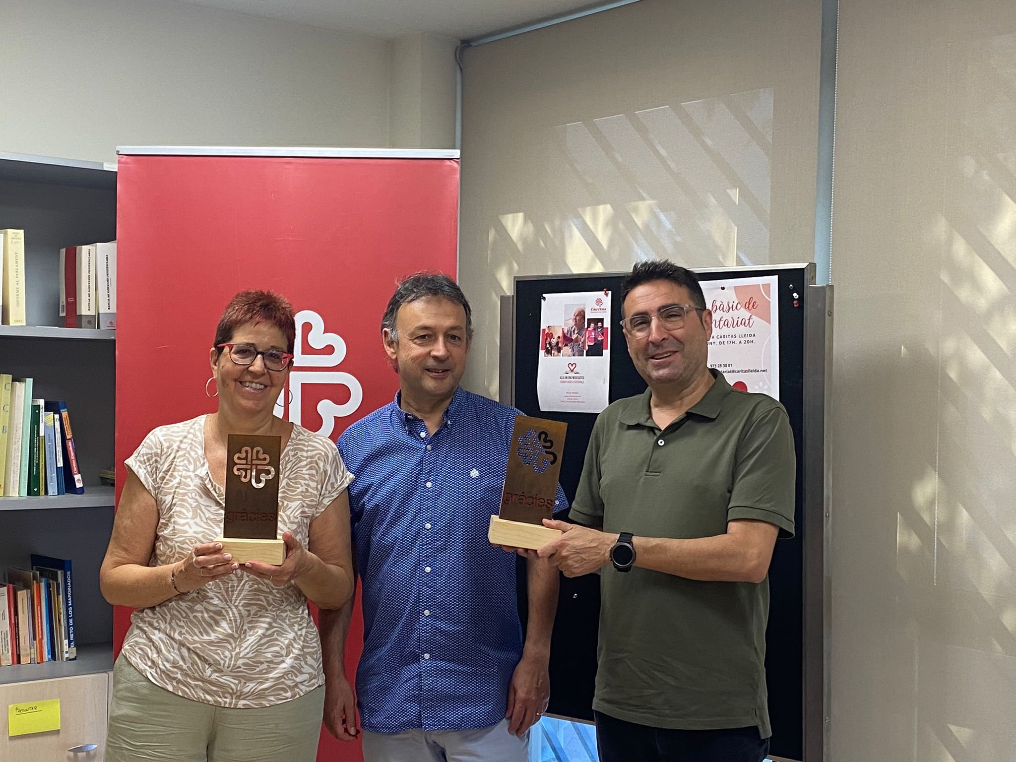 Reconeixement a la Montse Abella i al Francesc López