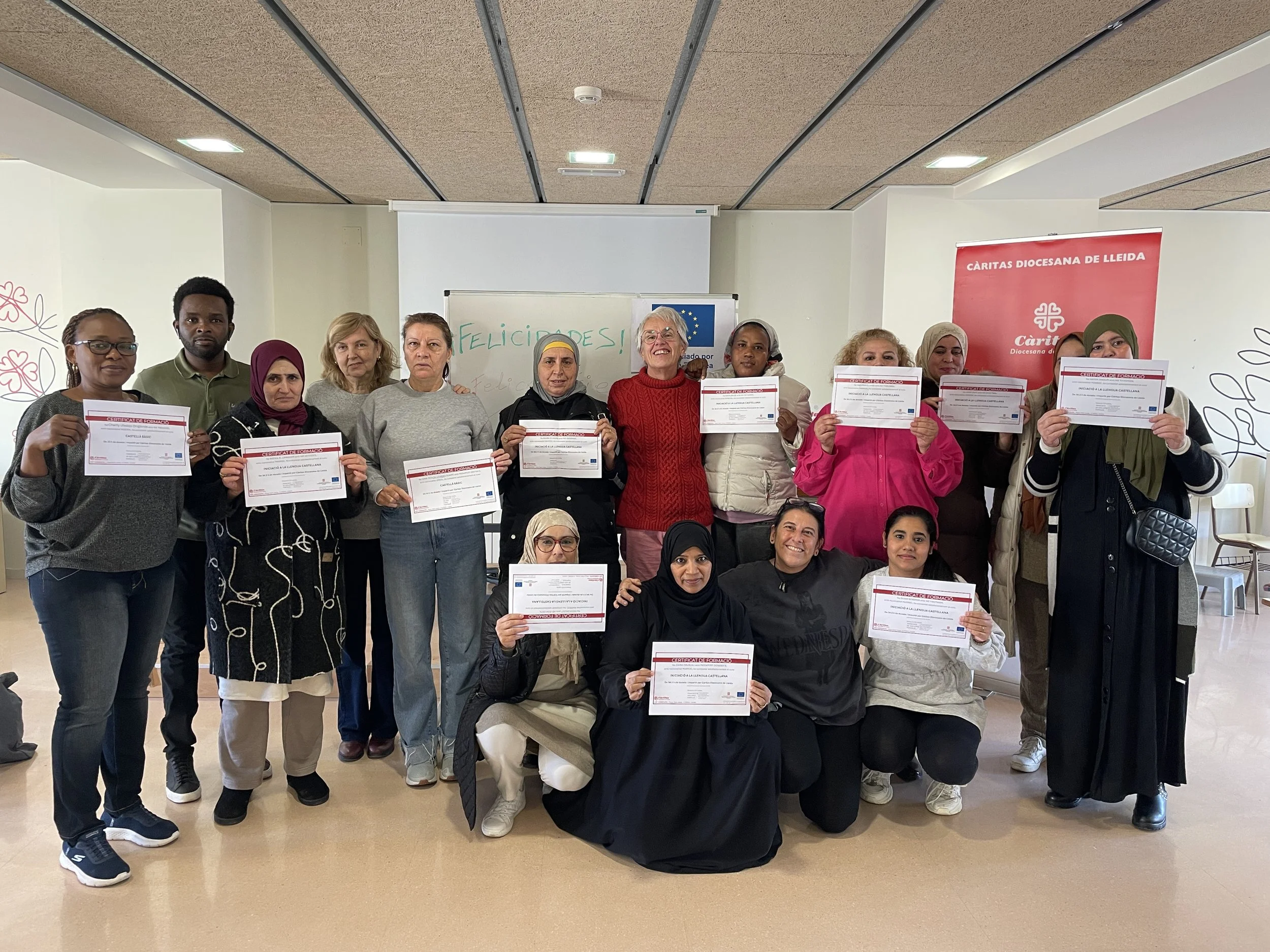 Més de 35 persones milloren les seves competències bàsiques en llengua i informàtica durant el darrer trimestre del 2025