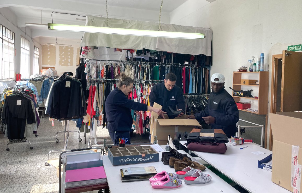 Troballes, Força Lleida i Nayox impulsen una recollida de roba solidària al Barris Nord