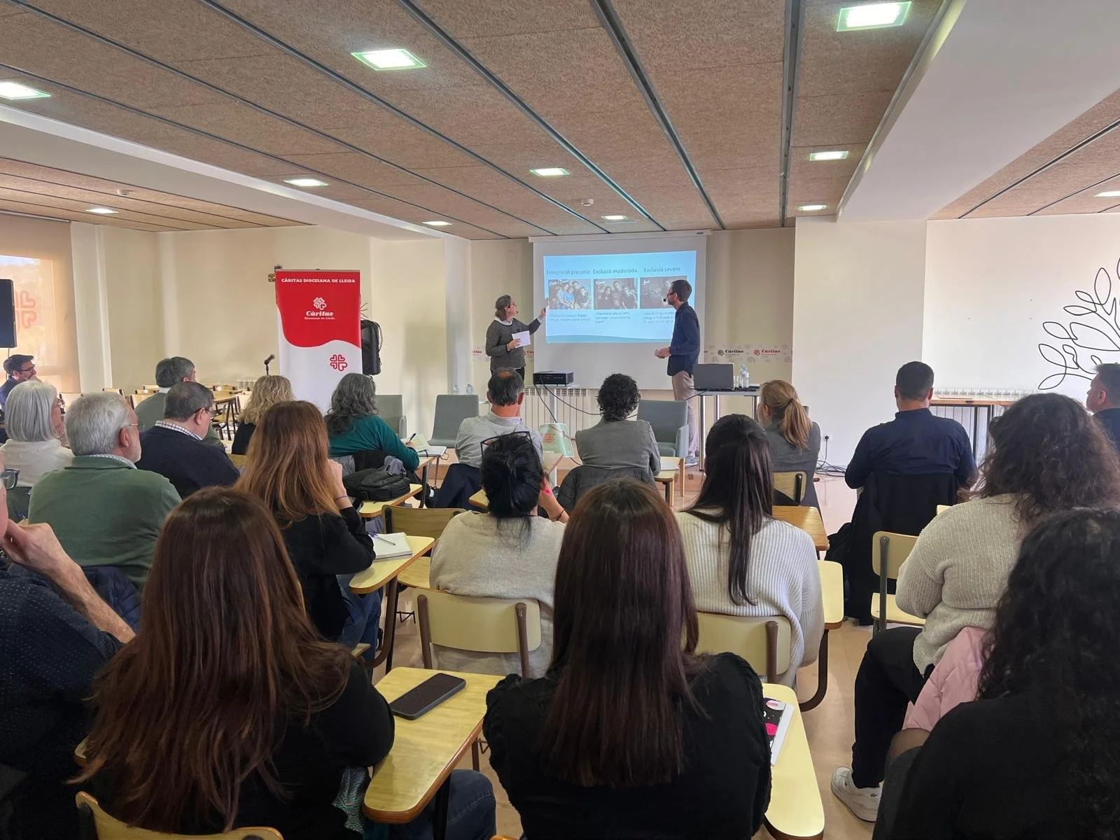 1,3 milions de persones viuen en situació d’exclusió social a Catalunya, segons l’informe FOESSA 