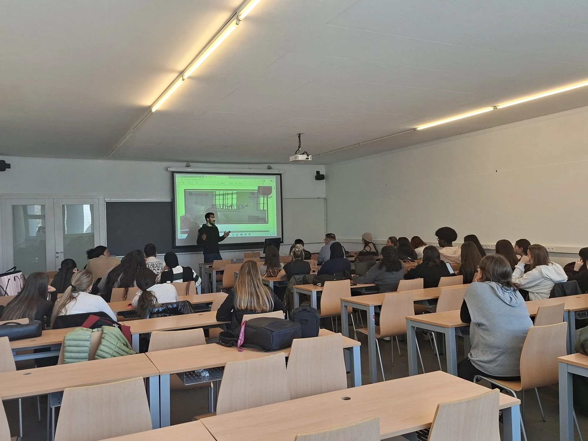 WhatsApp Image 2026-03-24 at 15.59.37.jpeg