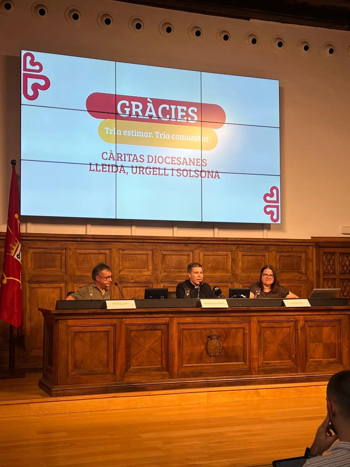 memoria-presentacio-caritas-1.jpeg