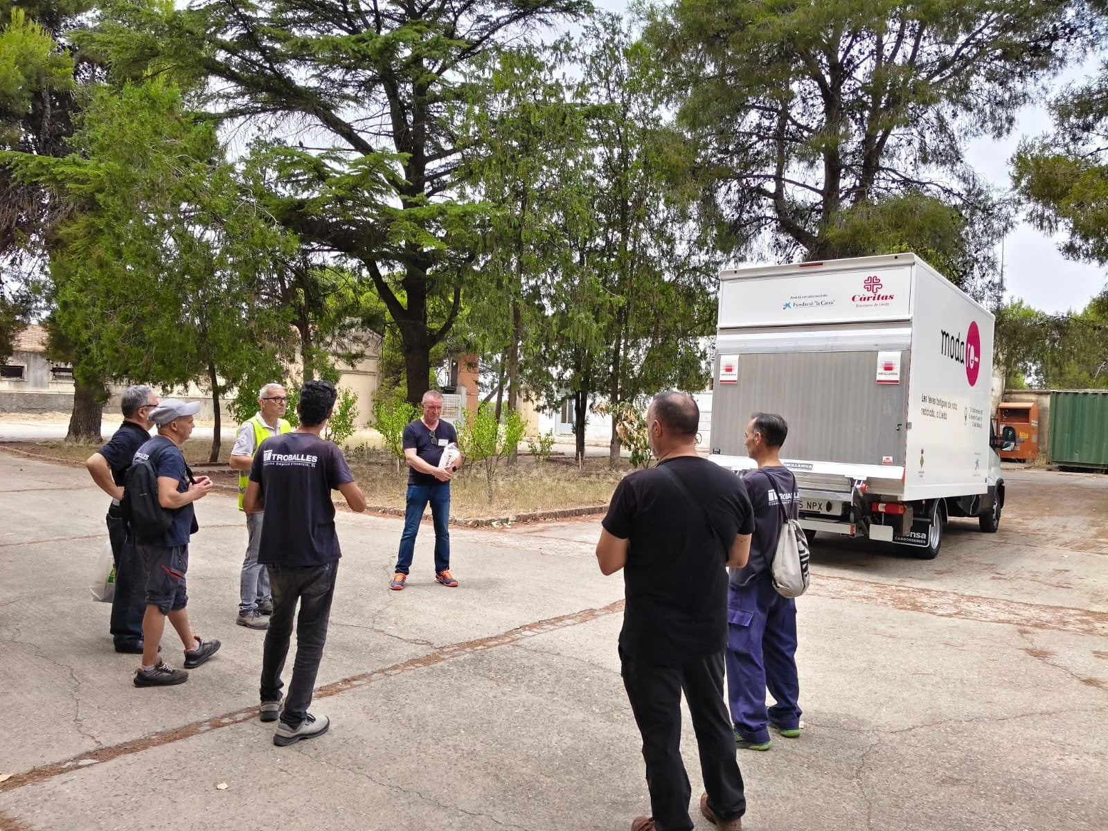 Troballes incorpora una nova camioneta per reforçar la seva activitat