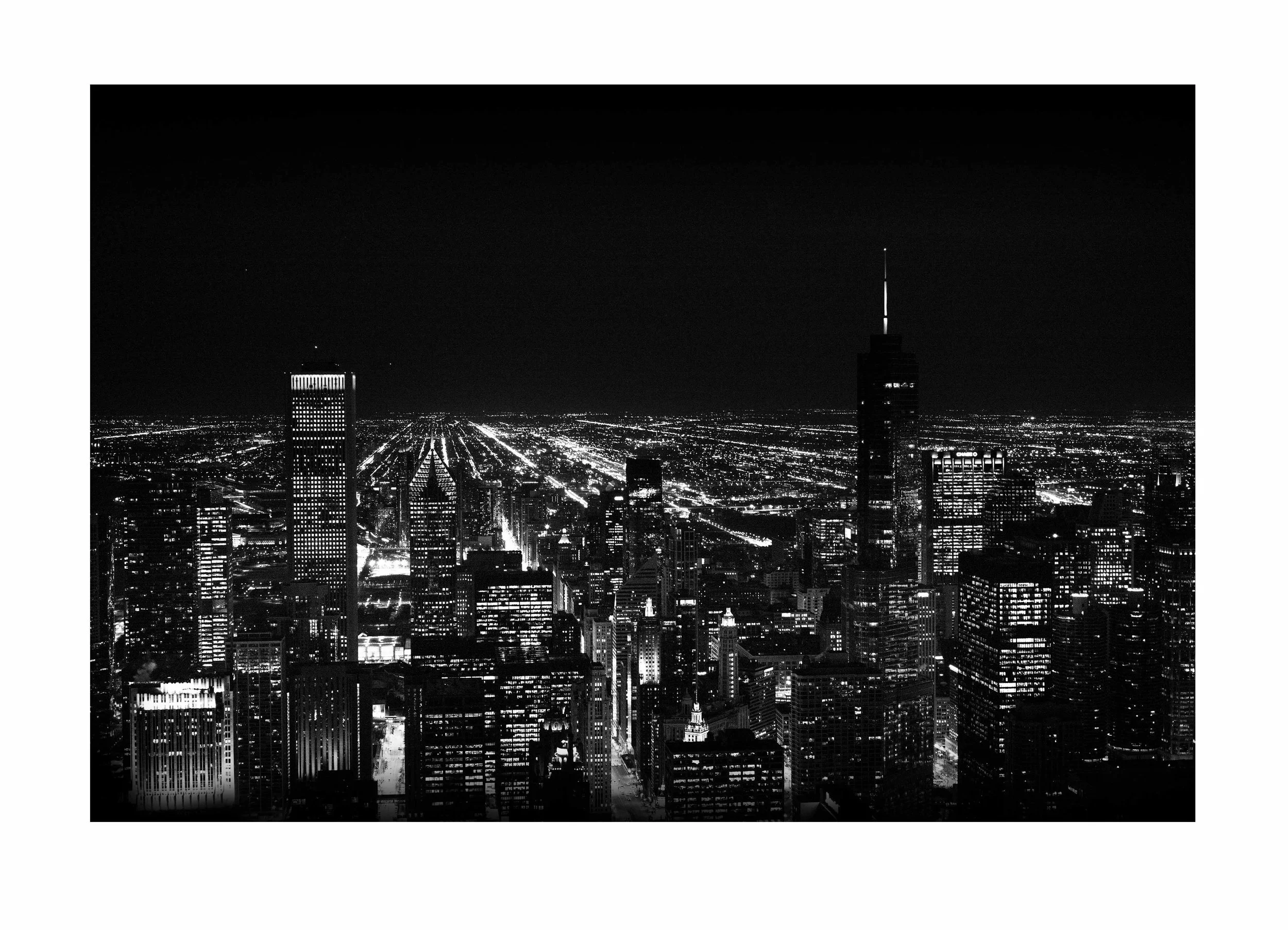  CHICAGO AT NIGHT 