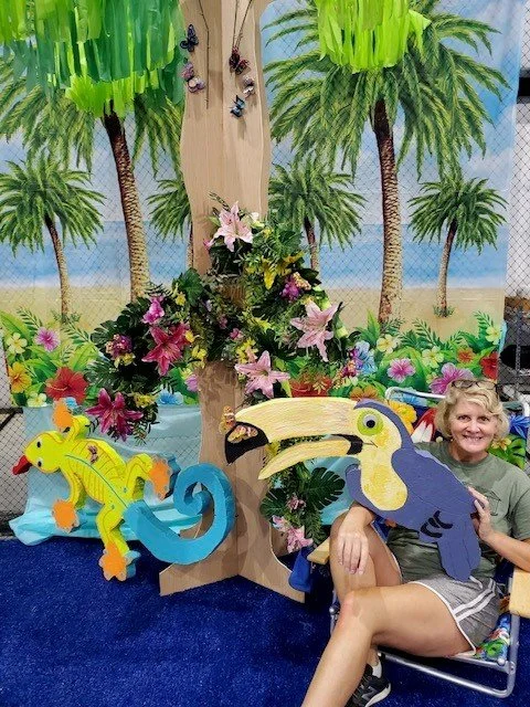 Tammy in photo booth.jpg