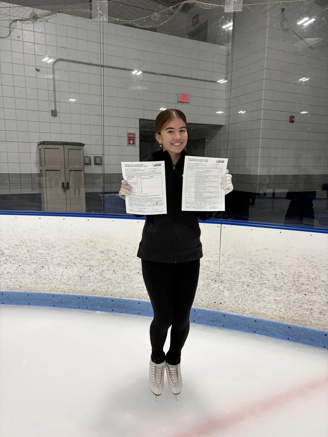 Julia passed Pre Pre-Freestyle and Preliminary Moves!