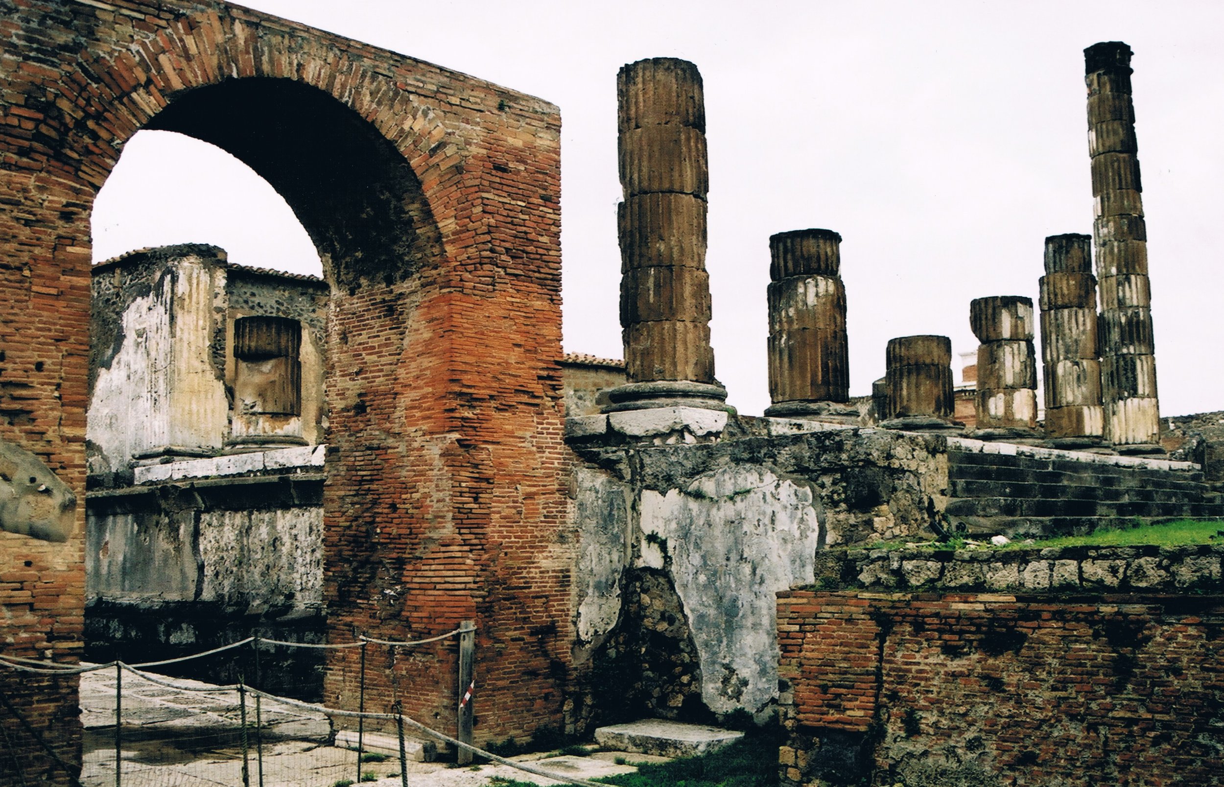  Pompeii, Italy 