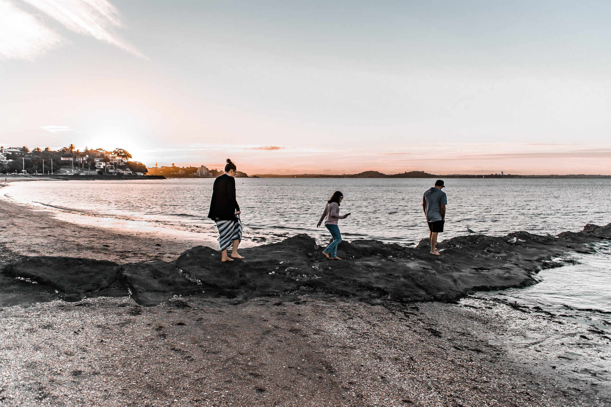 Pure Moments Photography | Queenstown & Kingston, Otago photographer | Family photography | ELfam beach