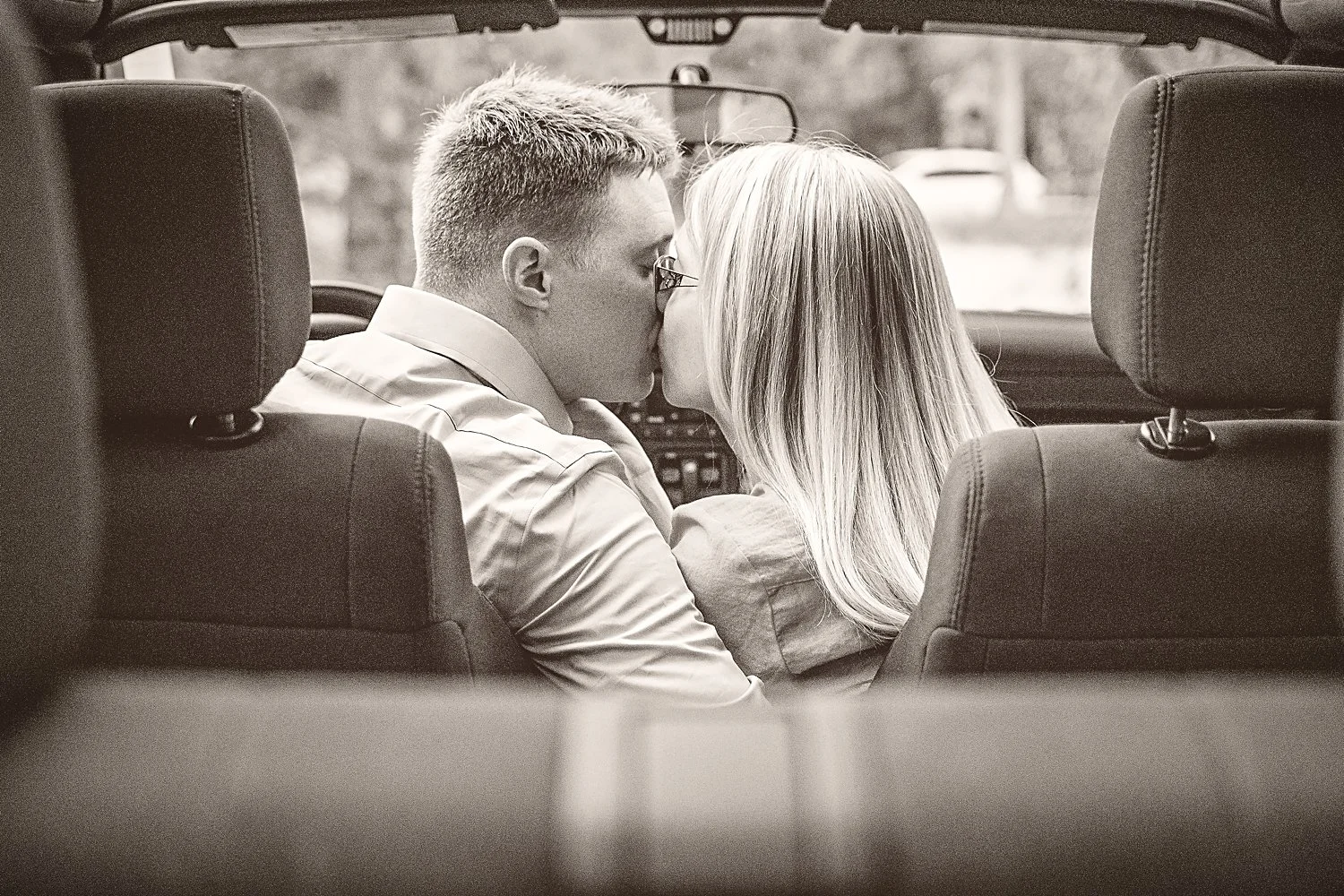yanas-photos_dallas-texas-JEEP-engagement_whitney-and-shane_2021_0008.jpg