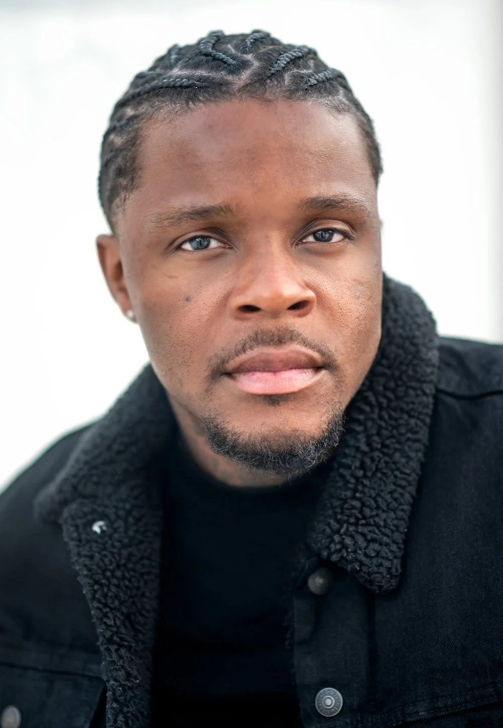 2511-Jaric_Moon_Yanas_Photos_Los_Angeles_Headshot_Photographer_Sherman_Oaks.jpg