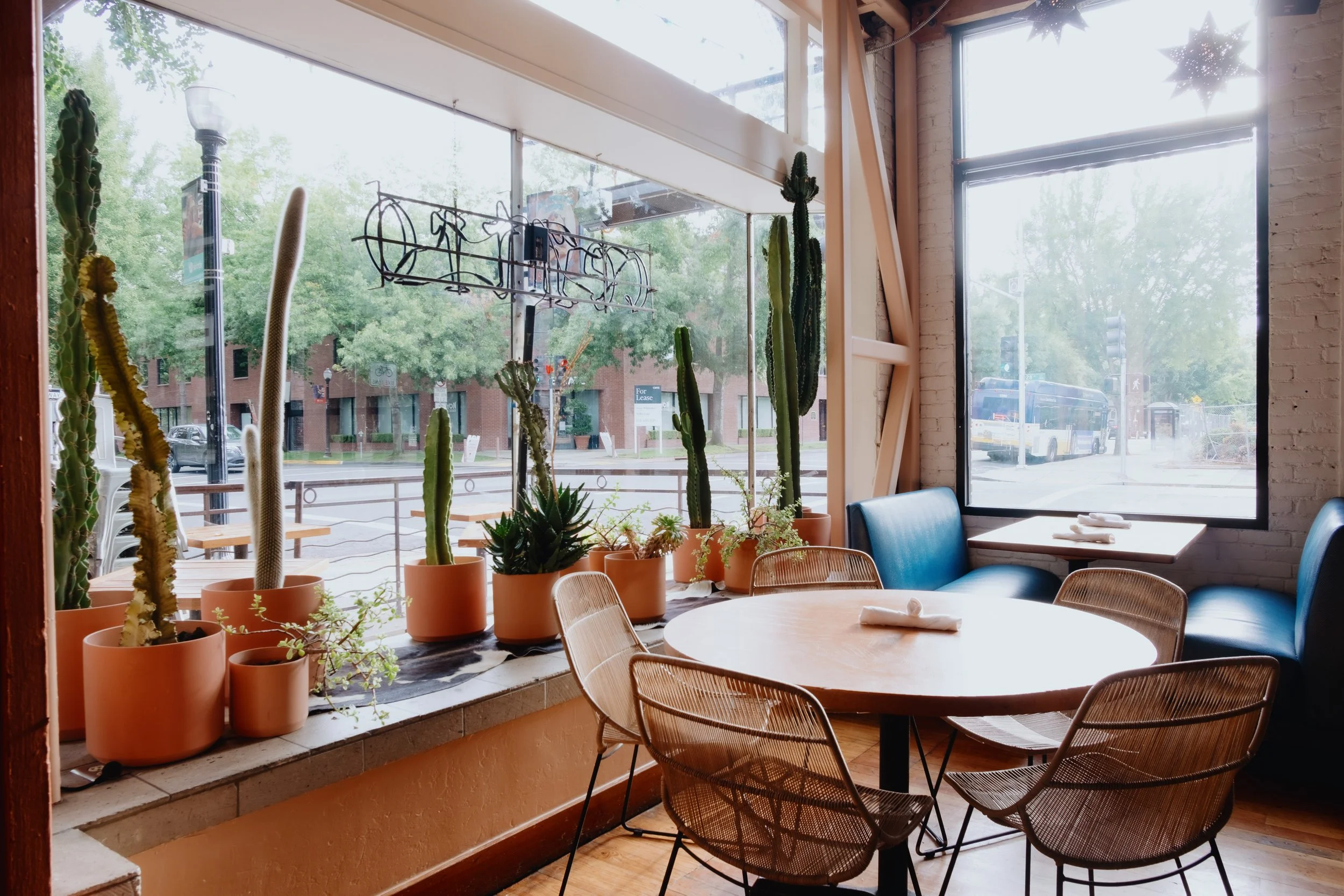 Centro Dining Room.jpg