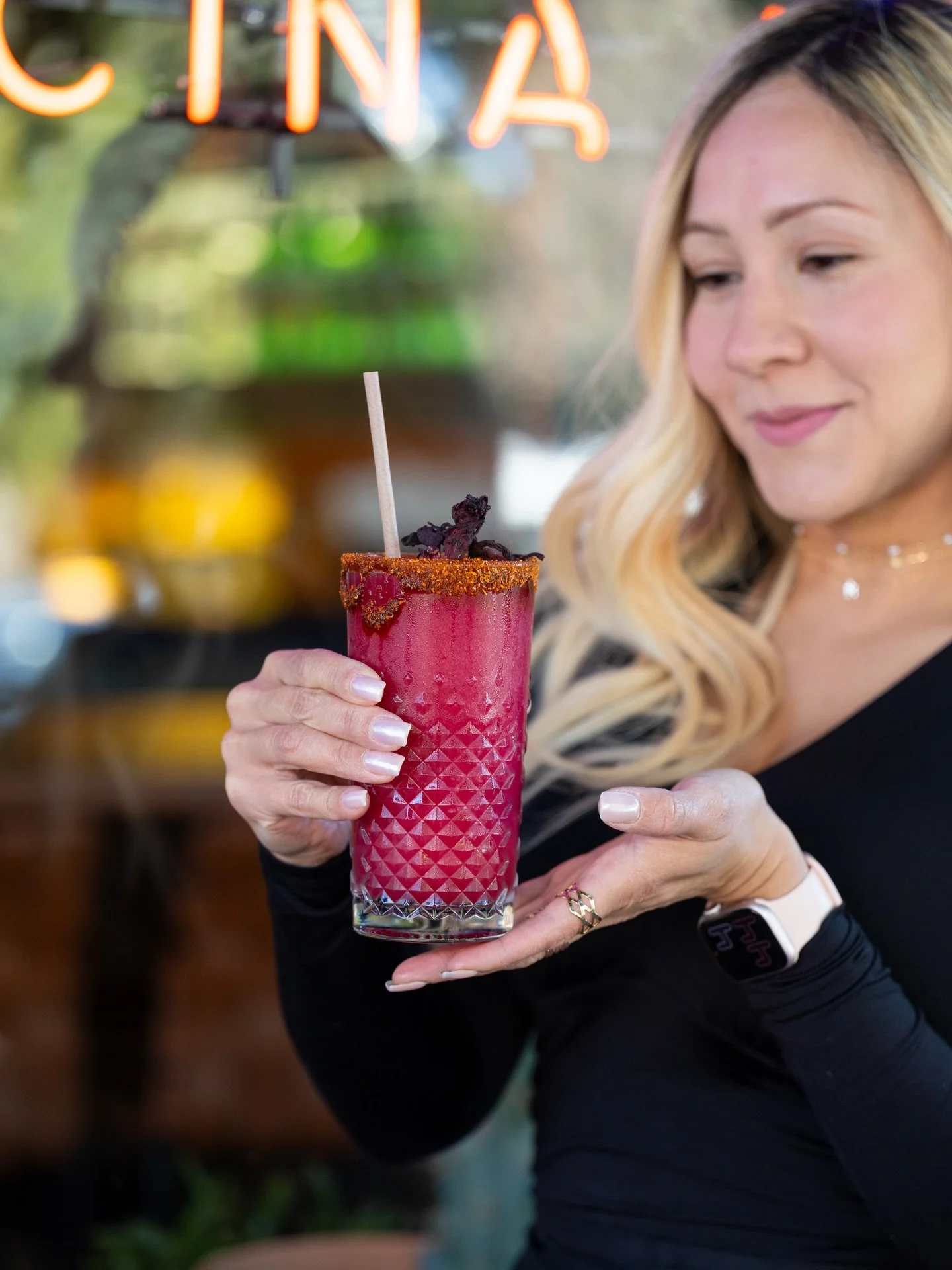 Come for the tacos, stay for the cocktails (and then another round) ☀️