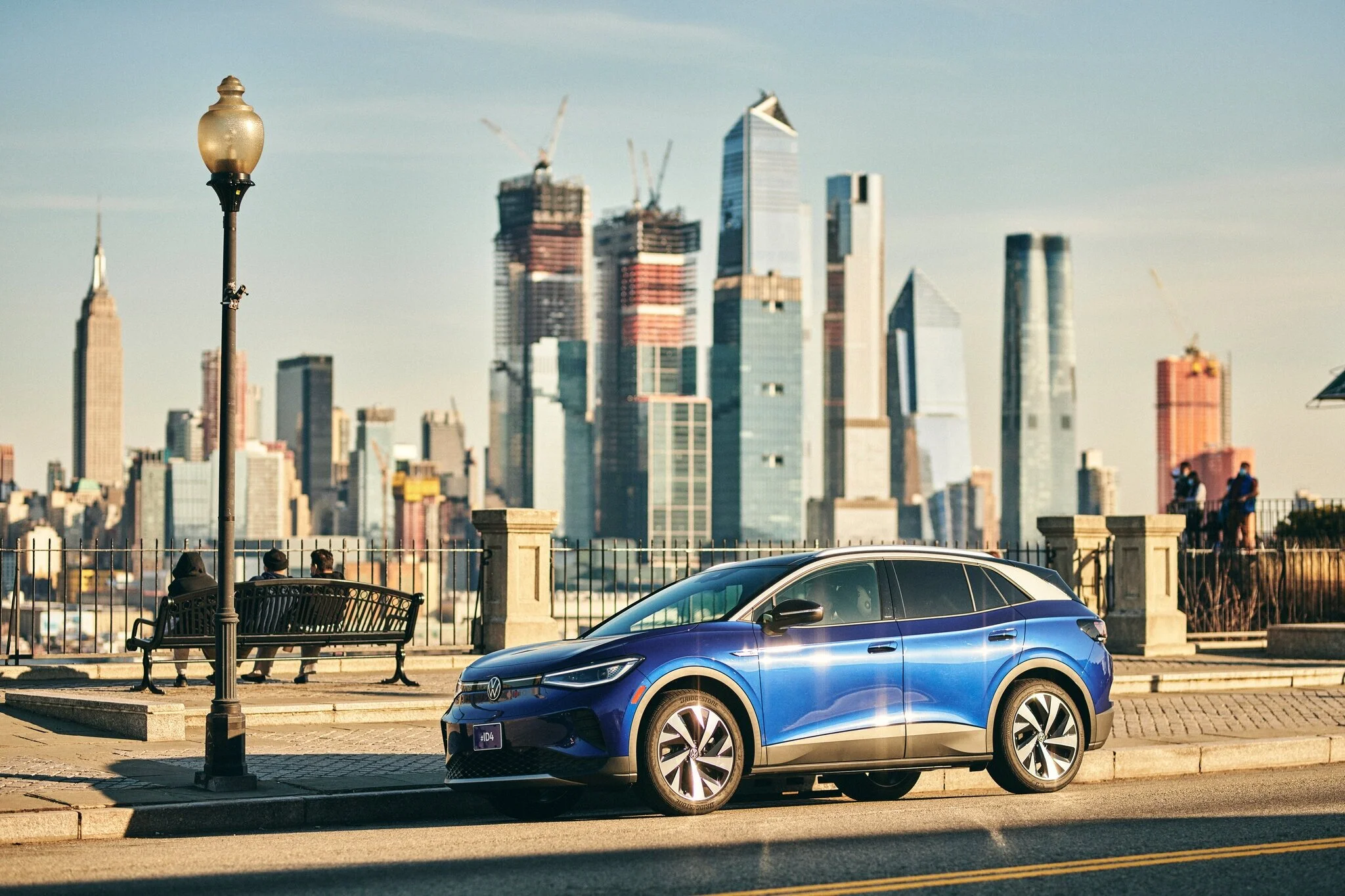 Three Electric S.U.V.s With Tesla in Their Sights