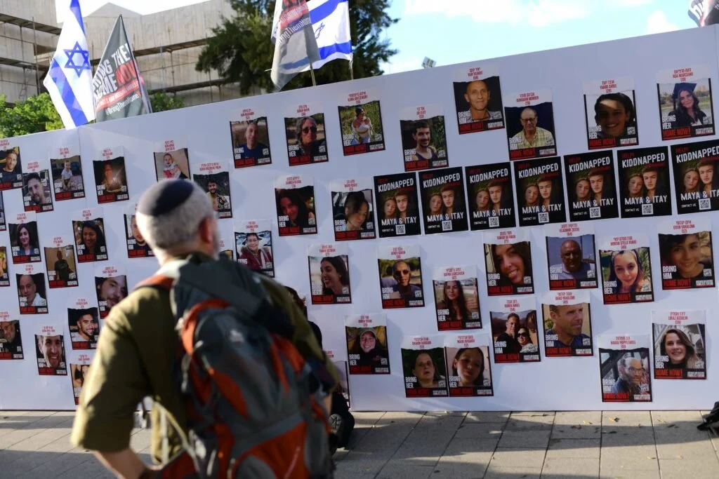 U.S. close to deal with Israel and Hamas to pause conflict, free some hostages