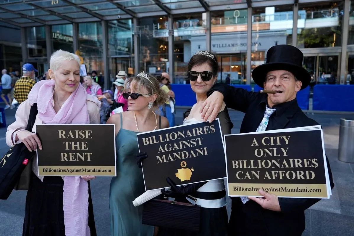 These signs show a new force is coming to clean out the White House