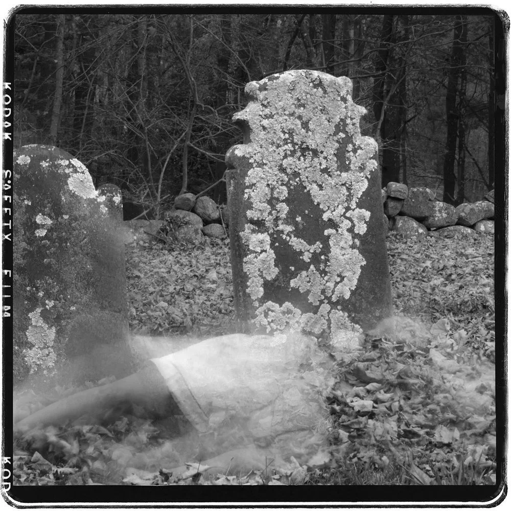 Photo_Selfportrait_Decomposing_7.jpg