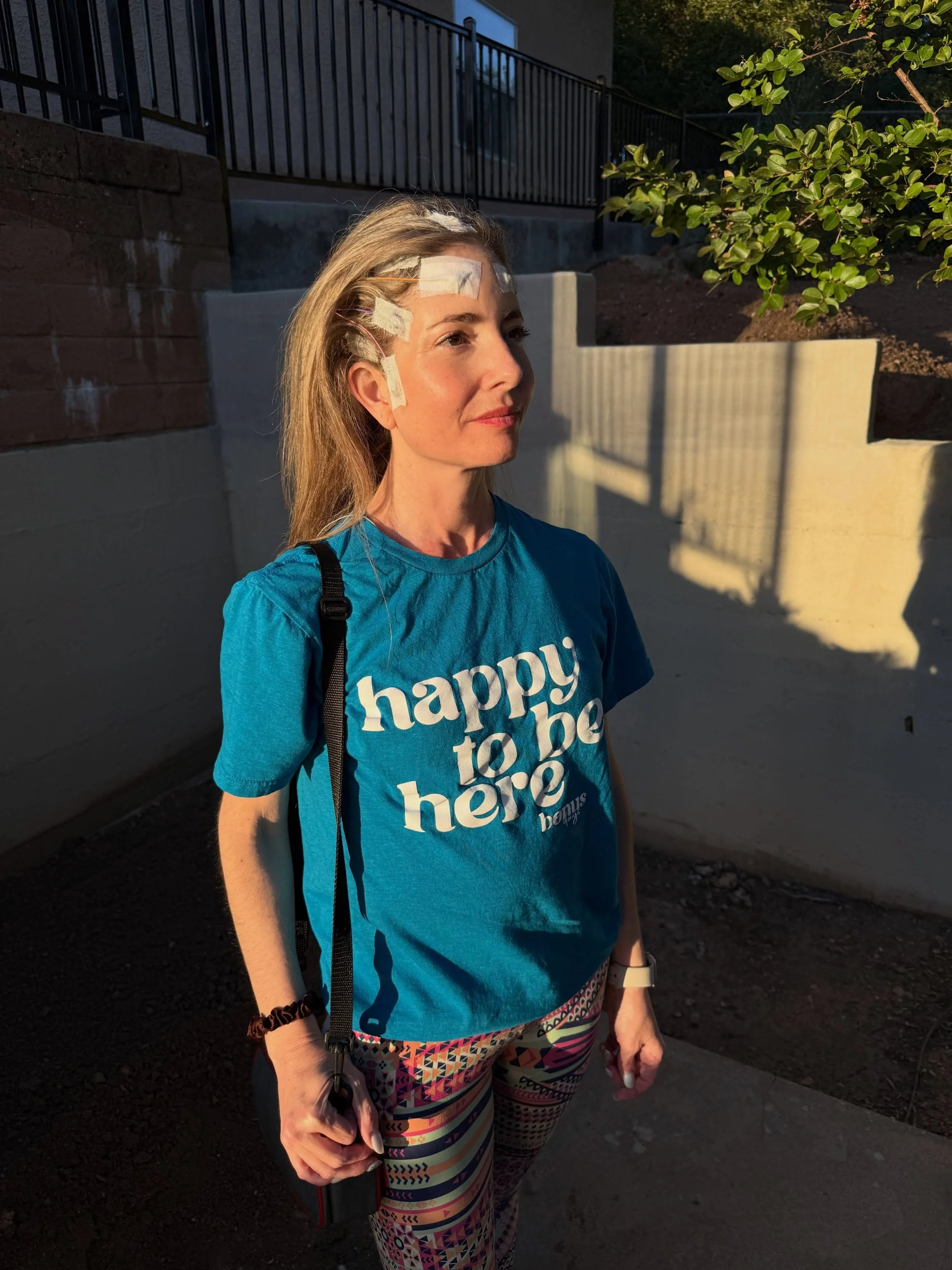 72-hour EEG complete 💪 and now waiting on results. Matching my colorful wires and sporting my @bonusdaysmag shirt as a reminder that no matter what I&rsquo;m enduring or what I may look like, I&rsquo;m happy to be here. ☺️

I&rsquo;ve had epilepsy s