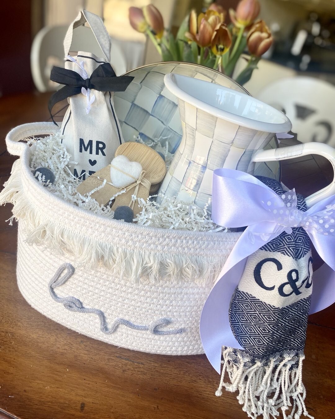 A very special wedding gift featuring beautiful new MacKenzie-Childs pattern pieces from @CorneliaParkaz 
.
.
.
#customweddinggifts #customgifts #personalizedgifts #weddinggifts #shopazlocal #giftboxes