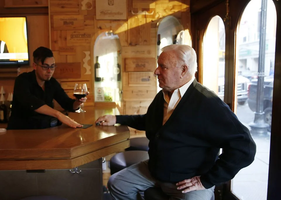 For Older Diners, Restaurants Serve Up Sustenance Of Another Kind