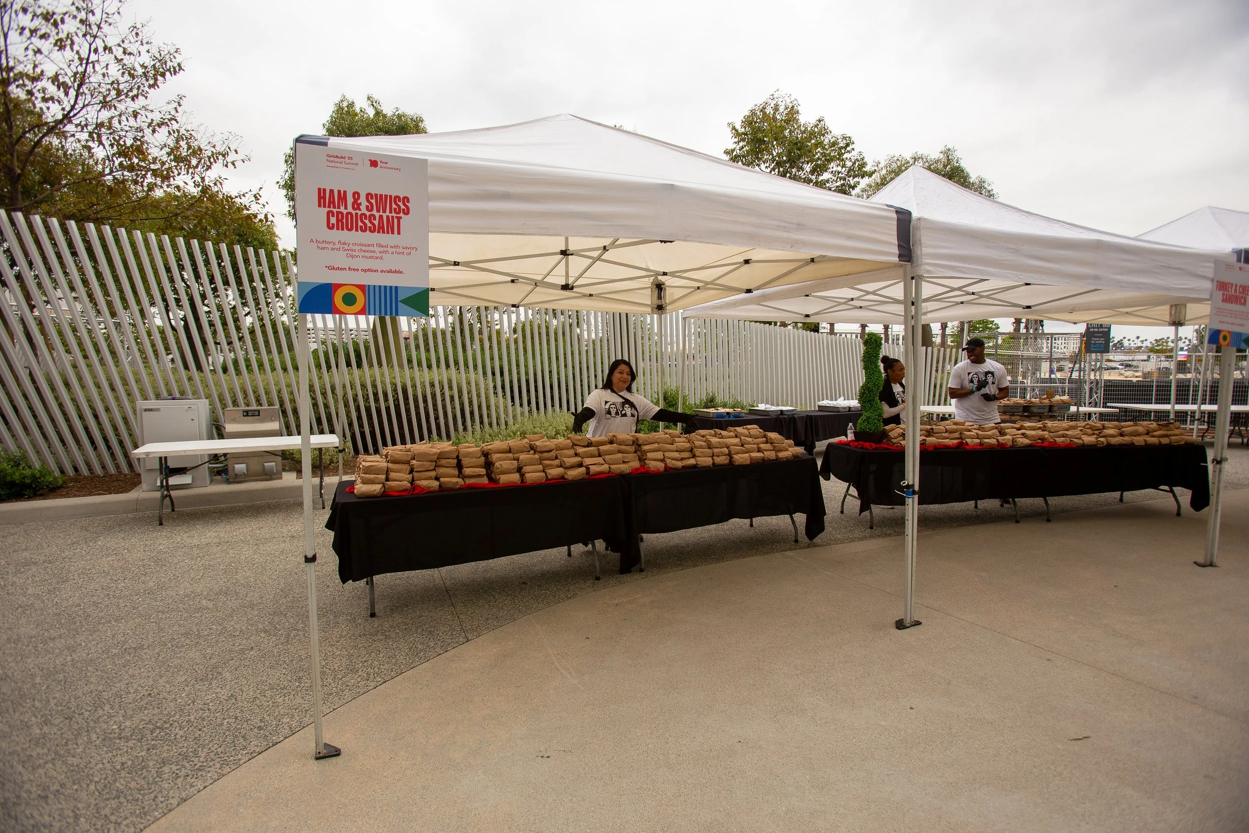 04.23.2025 SoFi Staduim - LA Promise - Veronica-15.jpg